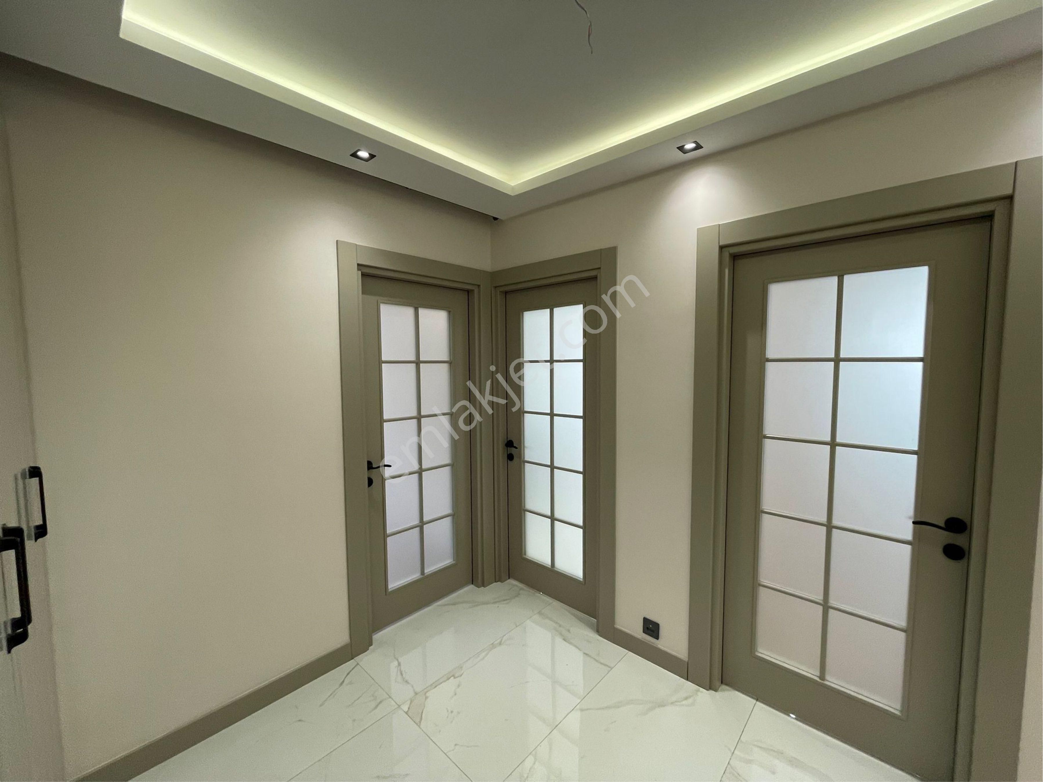 T.özal Hasan Usta Kavşagı Az Katlı Ultra Lüx 3+1 K.mutfak - Görsel 2