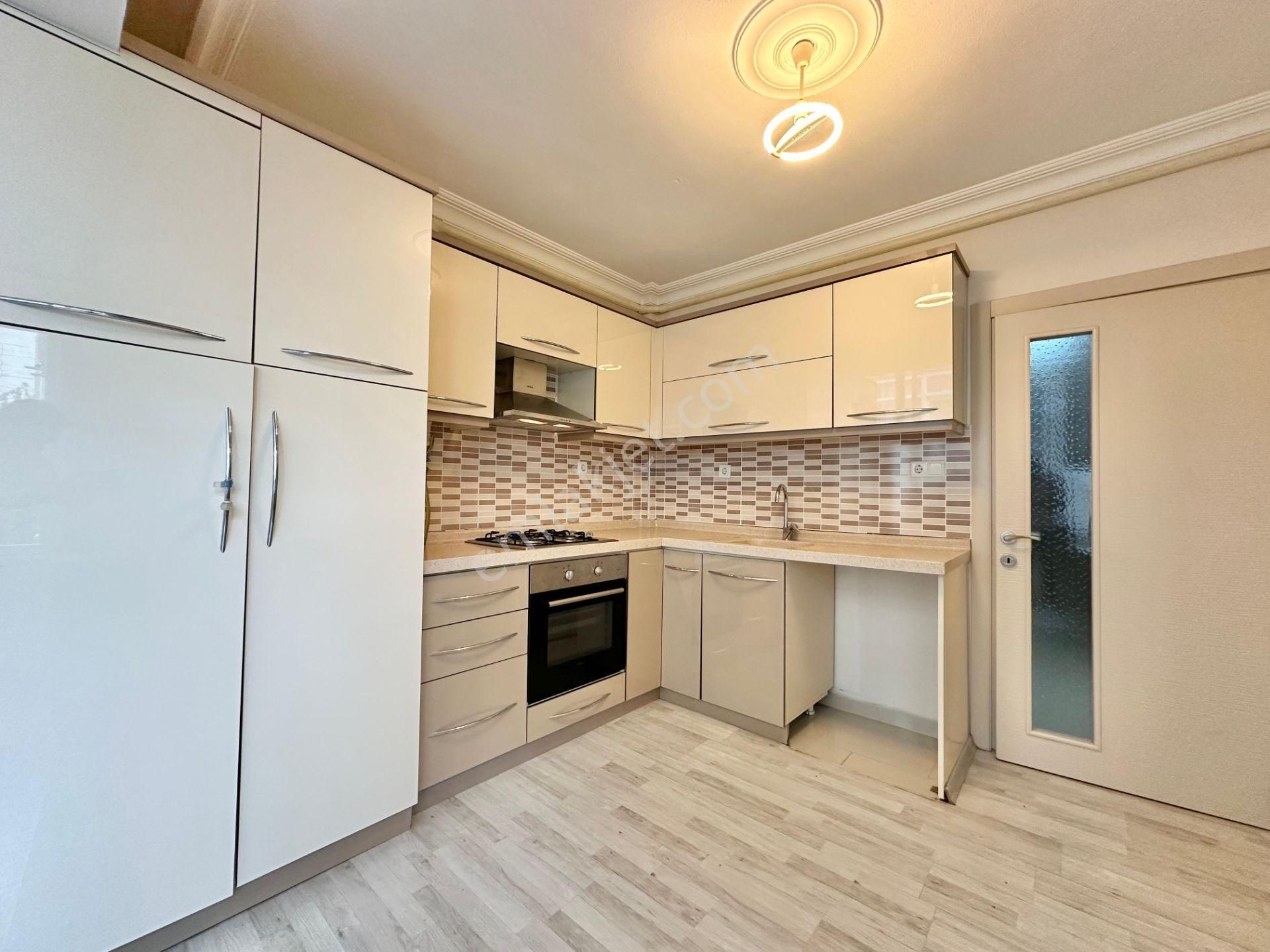 ꧁ay Emlaktan꧂akçay'da Müstakil Tadında Ön Cephe Ebeveyn Banyolu 3 Adet Balkonlu Satılık 3+1 Daire - Görsel 7