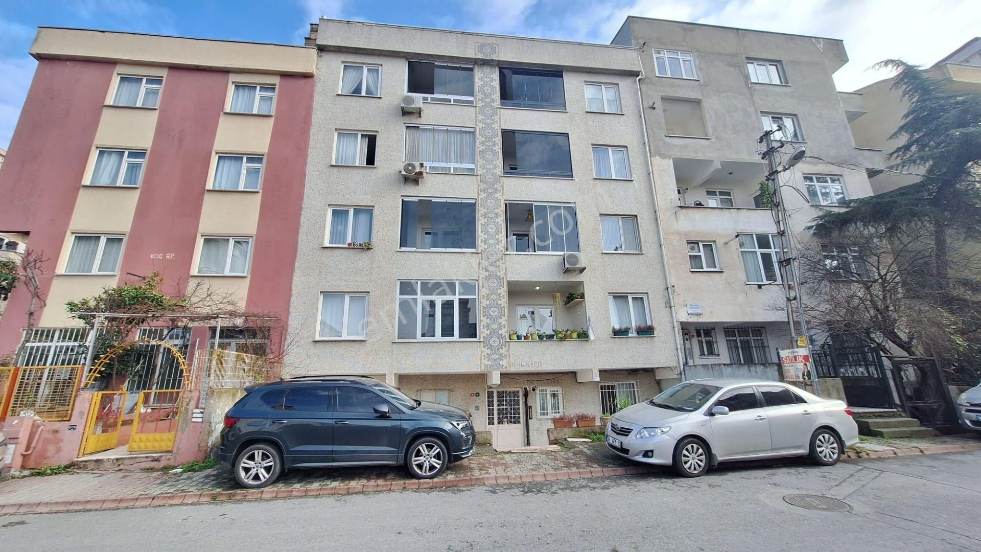 Ümraniye Çakmak Satılık Daire 2+1 İkbal Caddesi