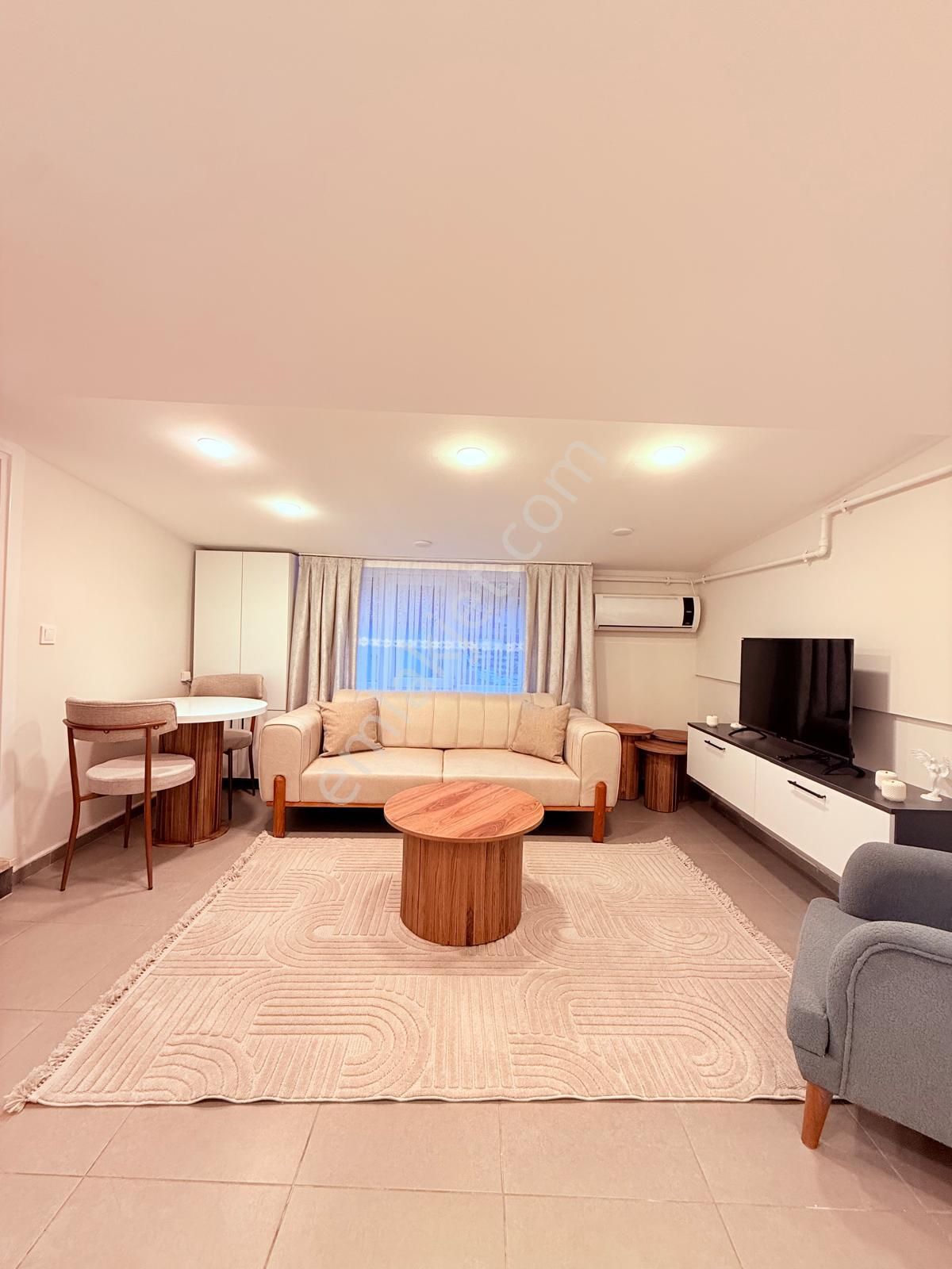 Foruma Yakın Sıfır Eşyalı Yatırımlık 1+1 Satılık Apart - Görsel 2