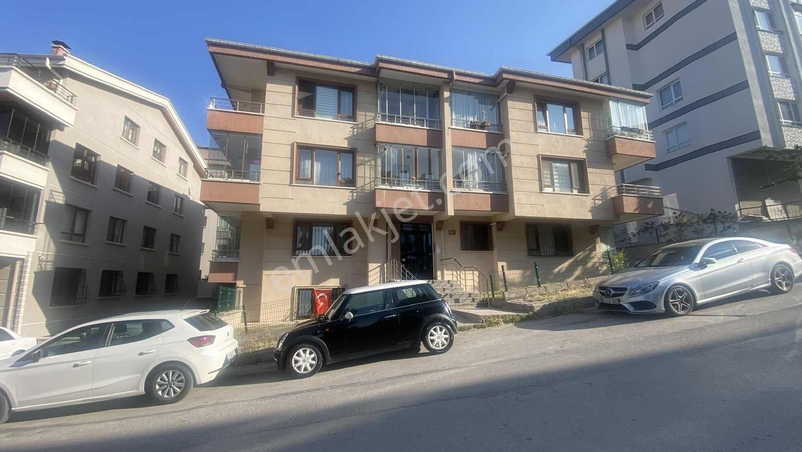 Şemsettin Günaltay Caddesi Yüksek Giriş 3+1 Full Yapılı