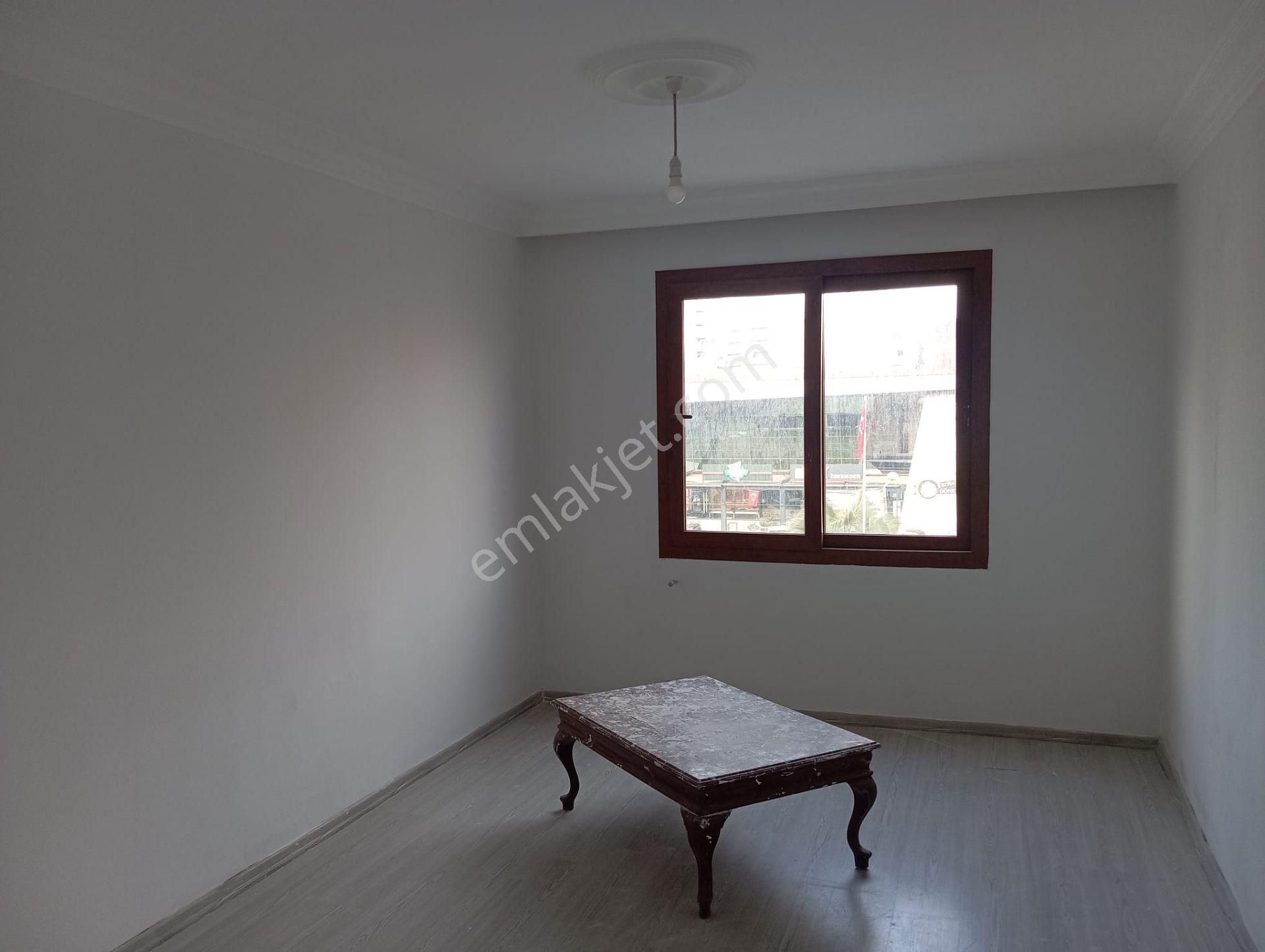 Vega'dan Solide Deniz Manzaralı Anayol Üzerinde Merkezi Konum Kiralık 3+1 Daire - Görsel 10