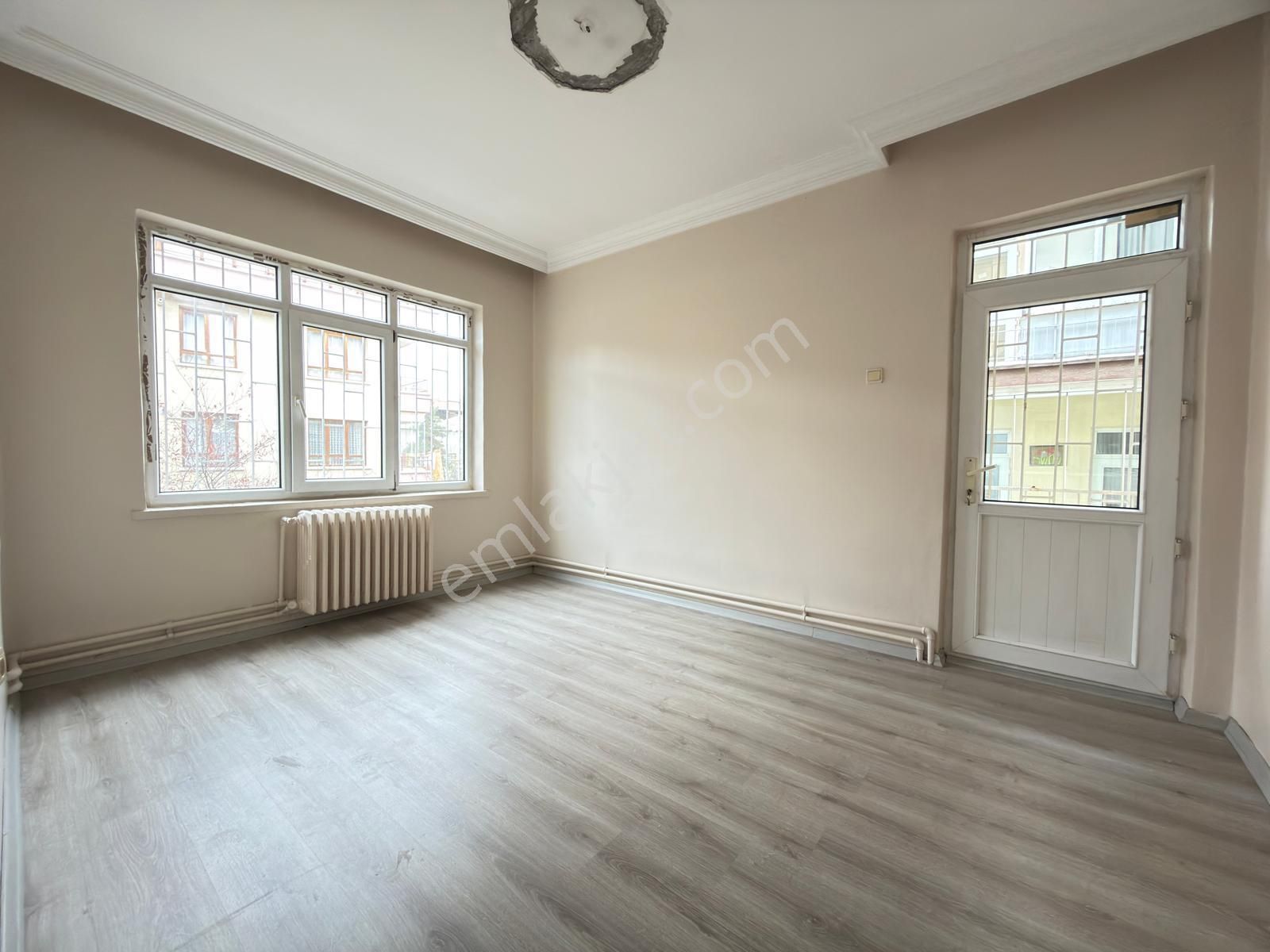 Aşağıeğlence Göbek'de Katta Bağımsız 3+1 Daire - Görsel 23