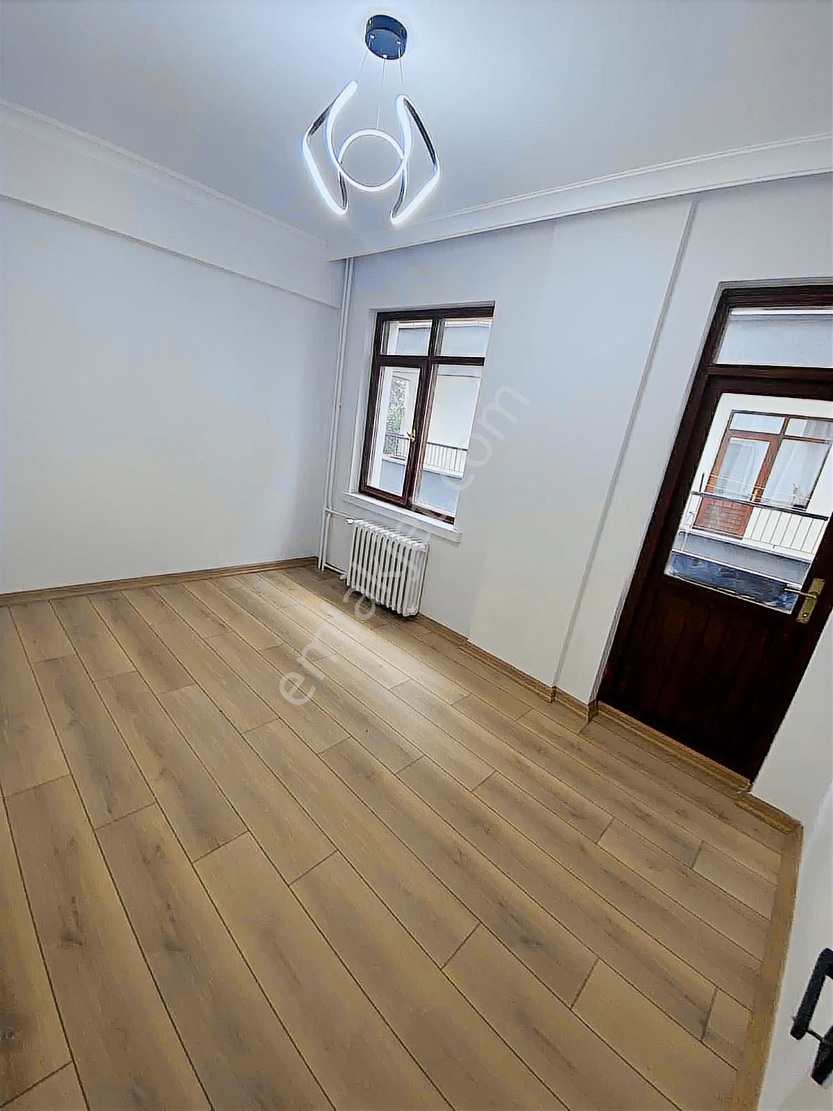 Çankaya Gop Çiçekdağ Sok.da 3+1 Full Yapılı Otoparklı Merkezi - Görsel 3