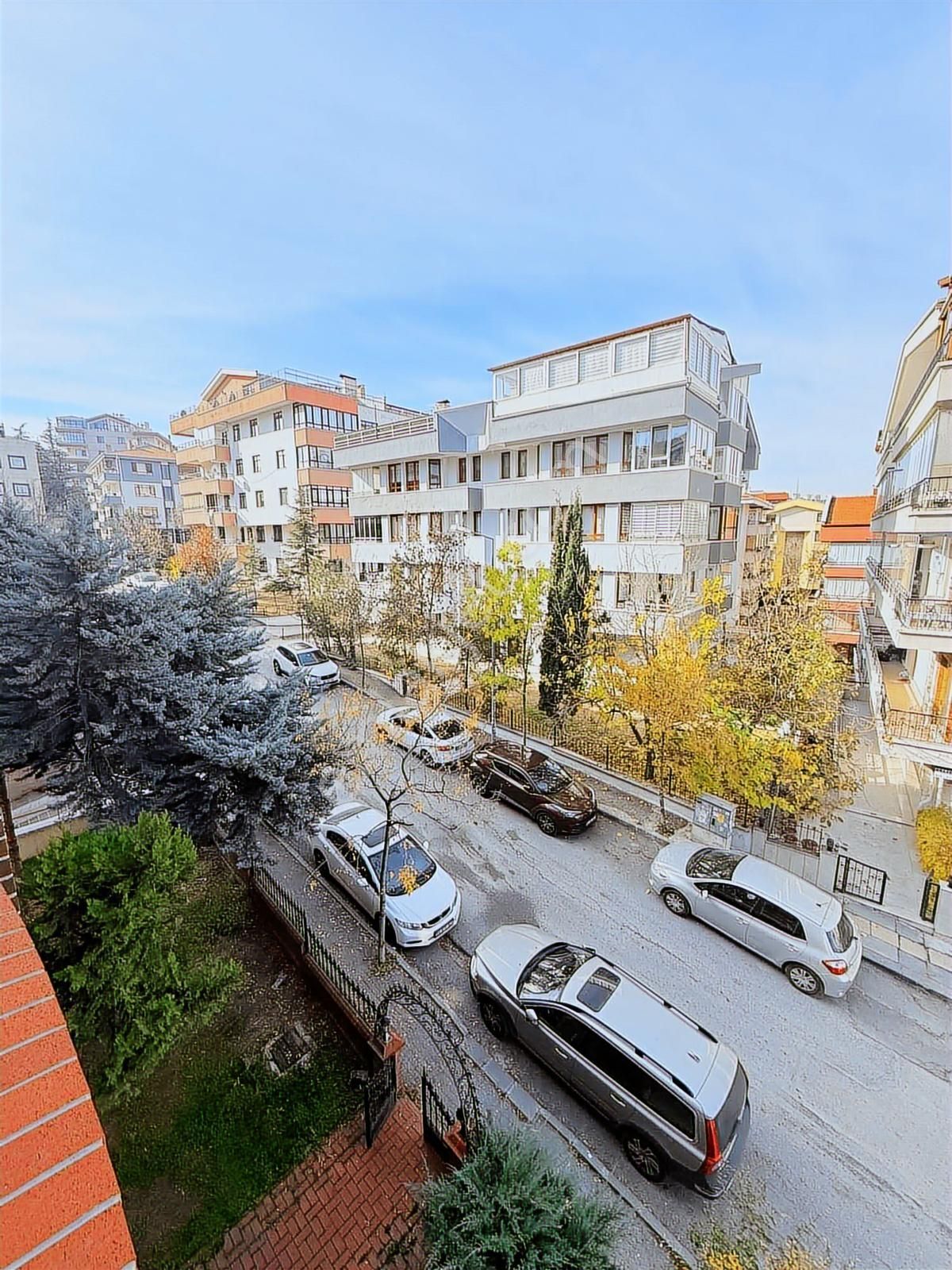 Çankaya Hilal Livapastane Yanı 3+1 Asansör Garajlı Kiralıkdaire - Görsel 16