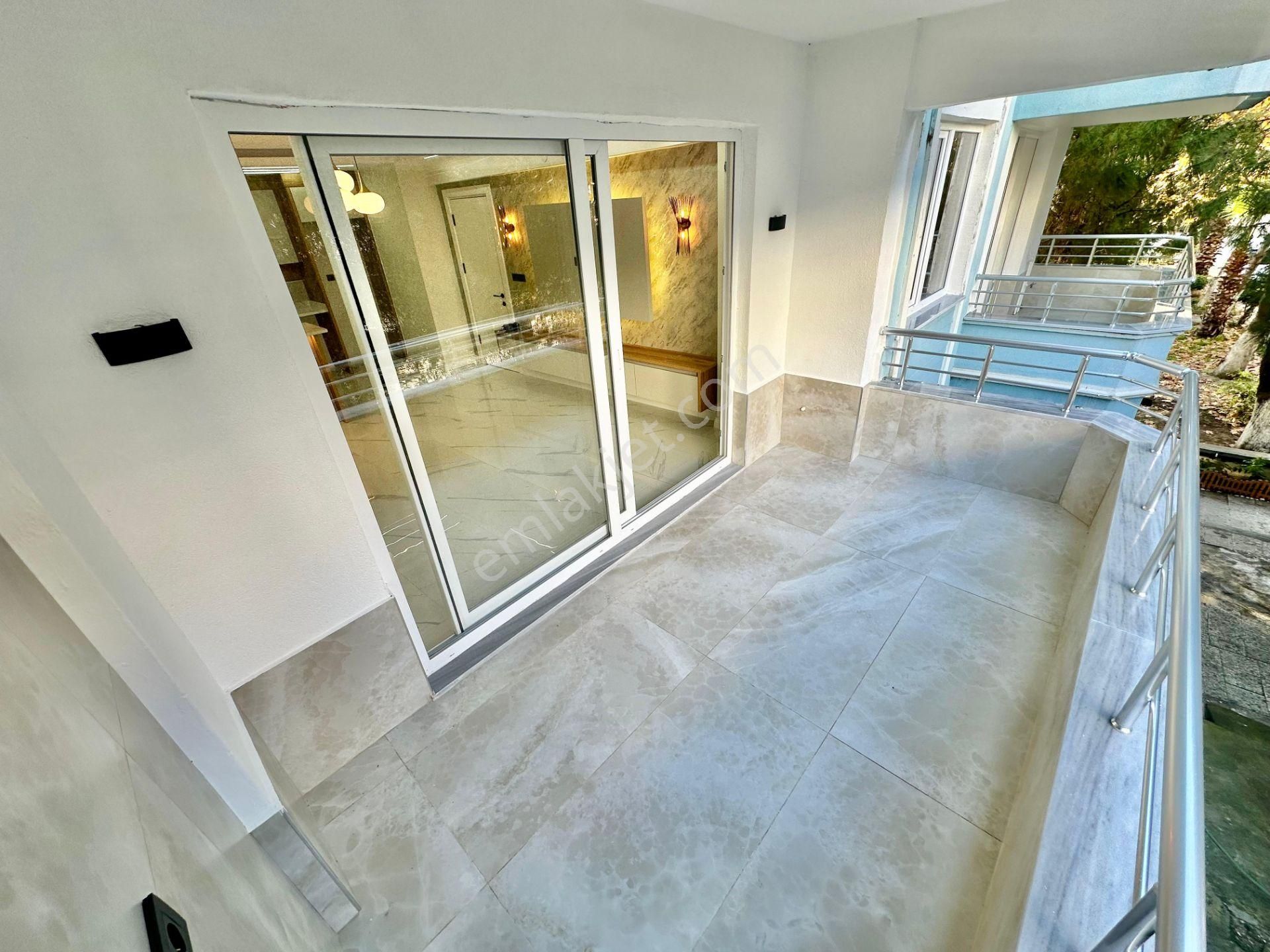 ꧁ay Emlaktan꧁akçay Merkezde Denize 500 Mt Şık Tasarım Arakat Ayrı Mutfak Ön Cephe Satılık 3+1 Daire - Görsel 6