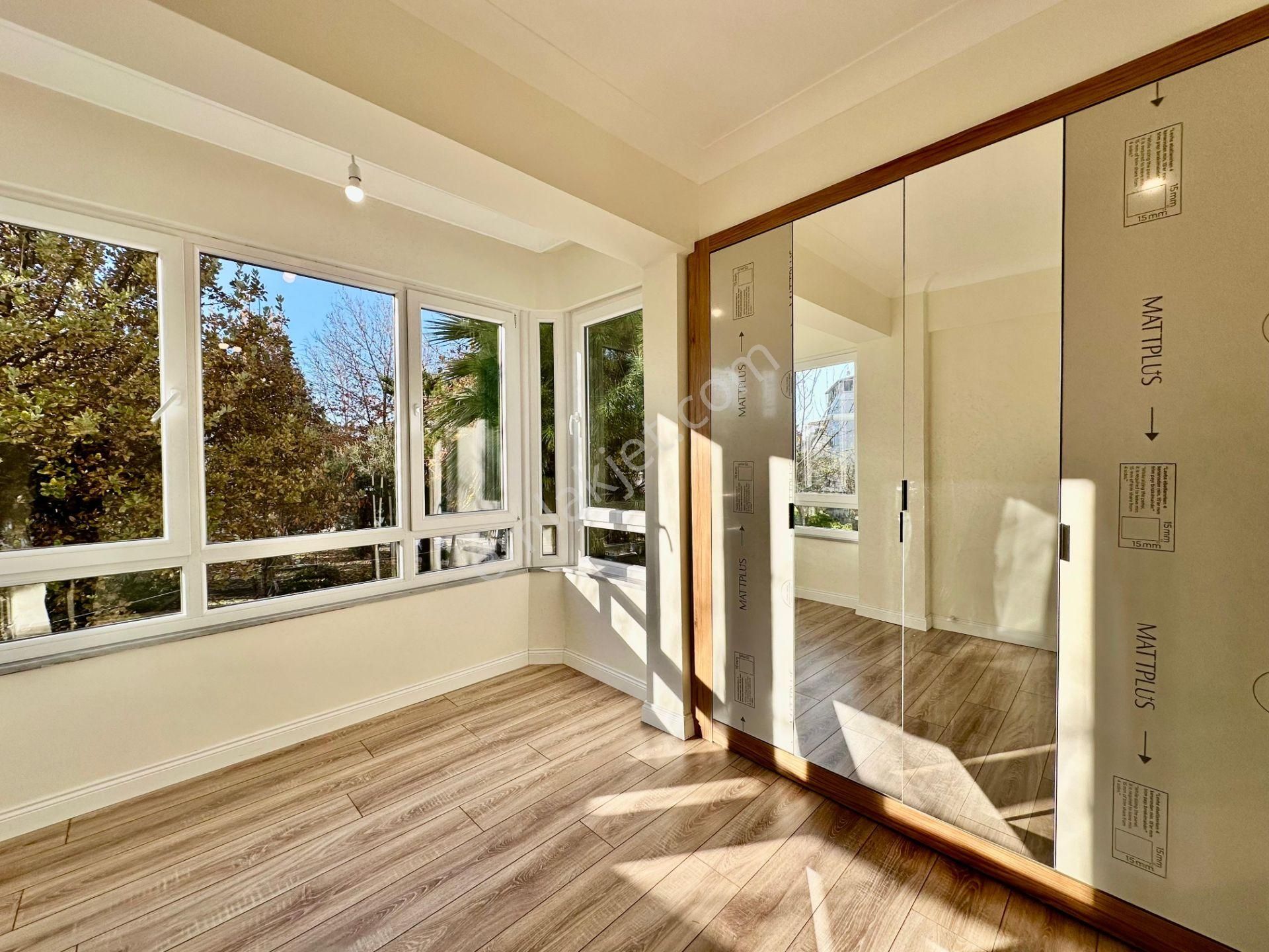 ꧁ay Emlaktan꧁akçay Merkezde Denize 500 Mt Şık Tasarım Arakat Ayrı Mutfak Ön Cephe Satılık 3+1 Daire - Görsel 16