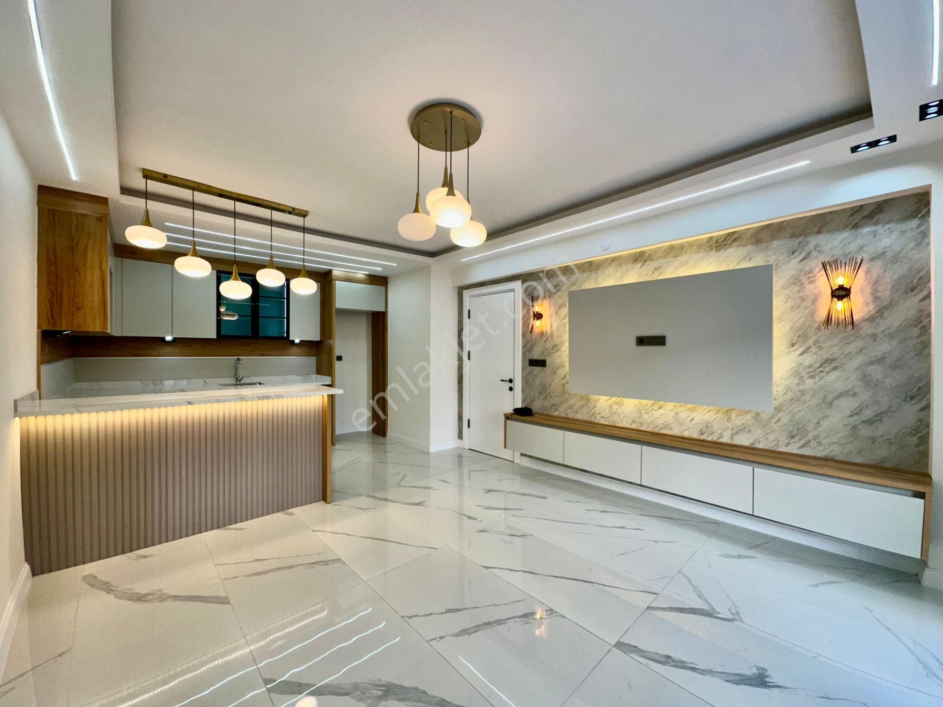 ꧁ay Emlaktan꧁akçay Merkezde Denize 500 Mt Şık Tasarım Arakat Ayrı Mutfak Ön Cephe Satılık 3+1 Daire - Görsel 3