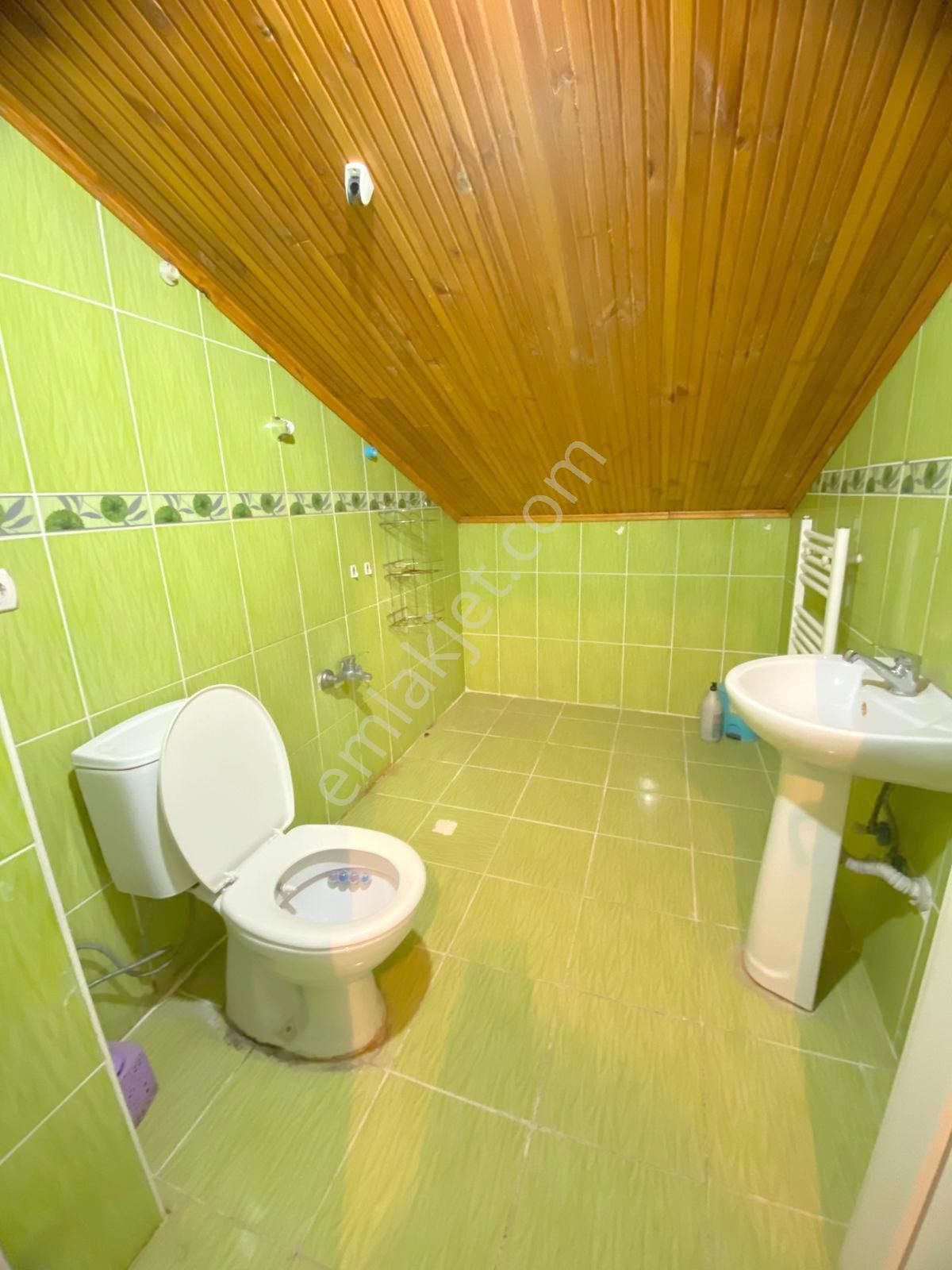 Mertcan'dan Velibaba Mah. Caddeye 3dk Açık Teraslı 1+1 Daire - Görsel 14