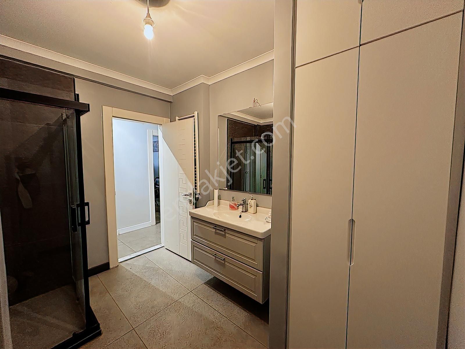 Çankaya Çobanyıldızı Sokakta Satılık 3+1 Bakımlı Otoparklı Daire - Görsel 16