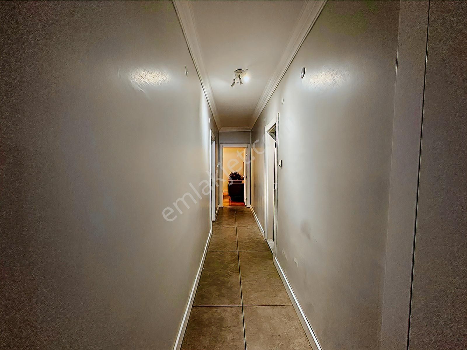 Çankaya Çobanyıldızı Sokakta Satılık 3+1 Bakımlı Otoparklı Daire - Görsel 3