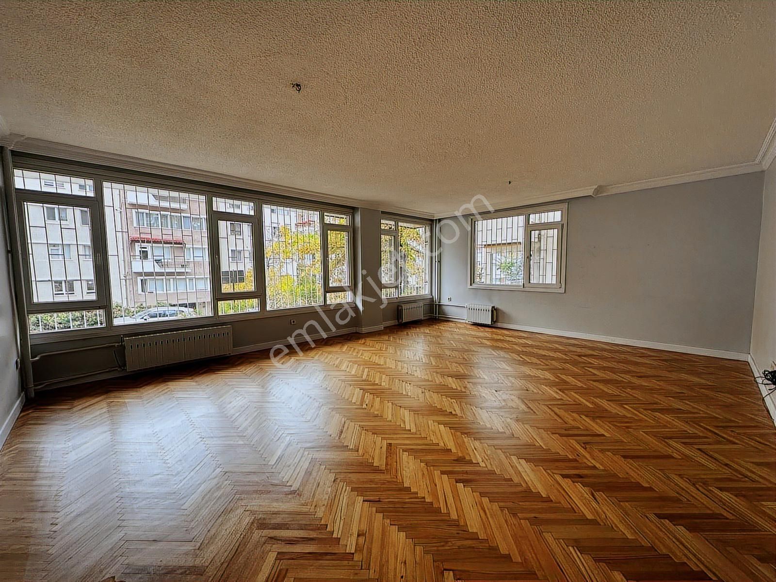 Çankaya Çobanyıldızı Sokakta Satılık 3+1 Bakımlı Otoparklı Daire - Görsel 6