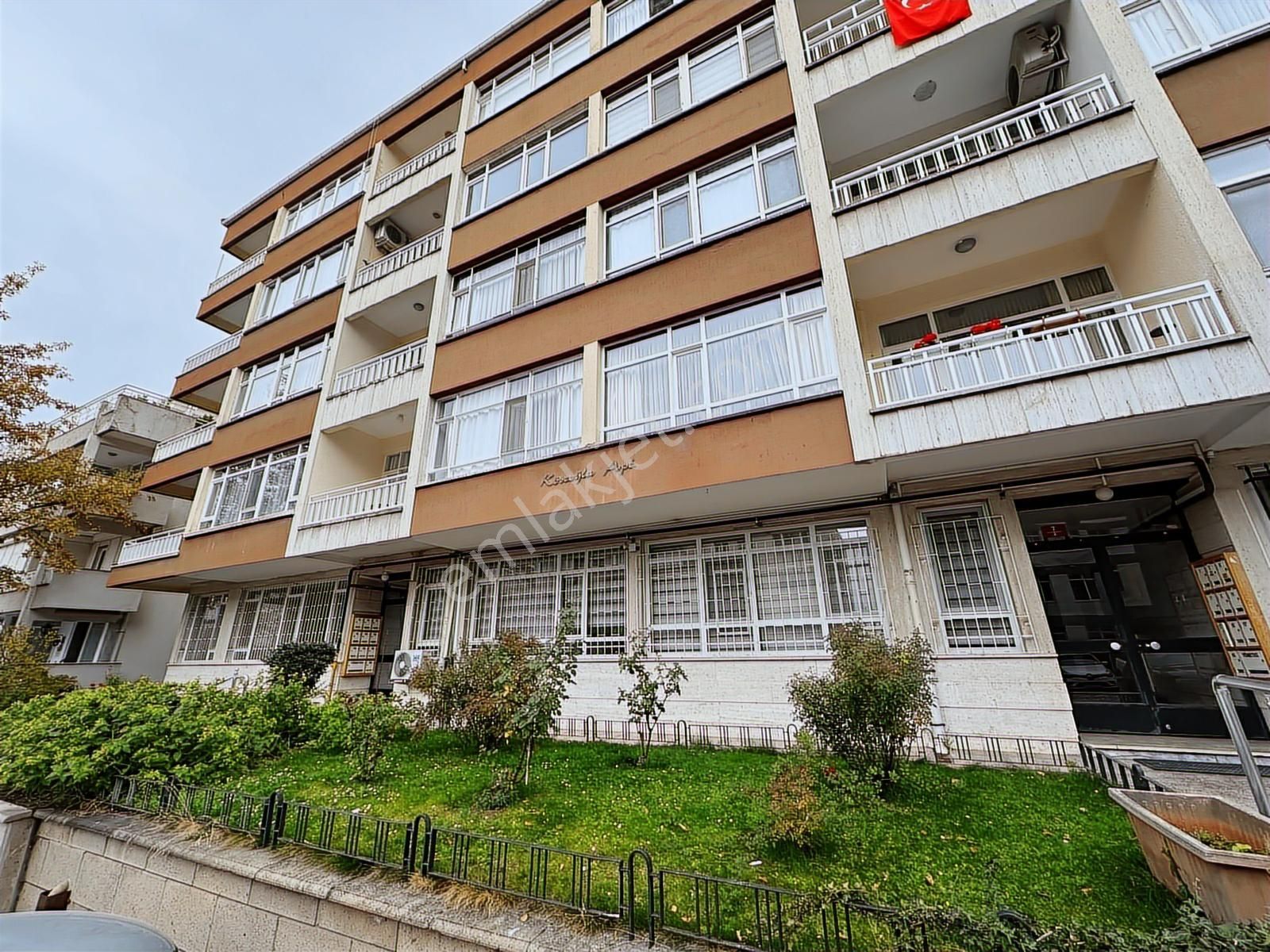 Çankaya Çobanyıldızı Sokakta Satılık 3+1 Bakımlı Otoparklı Daire - Görsel 13