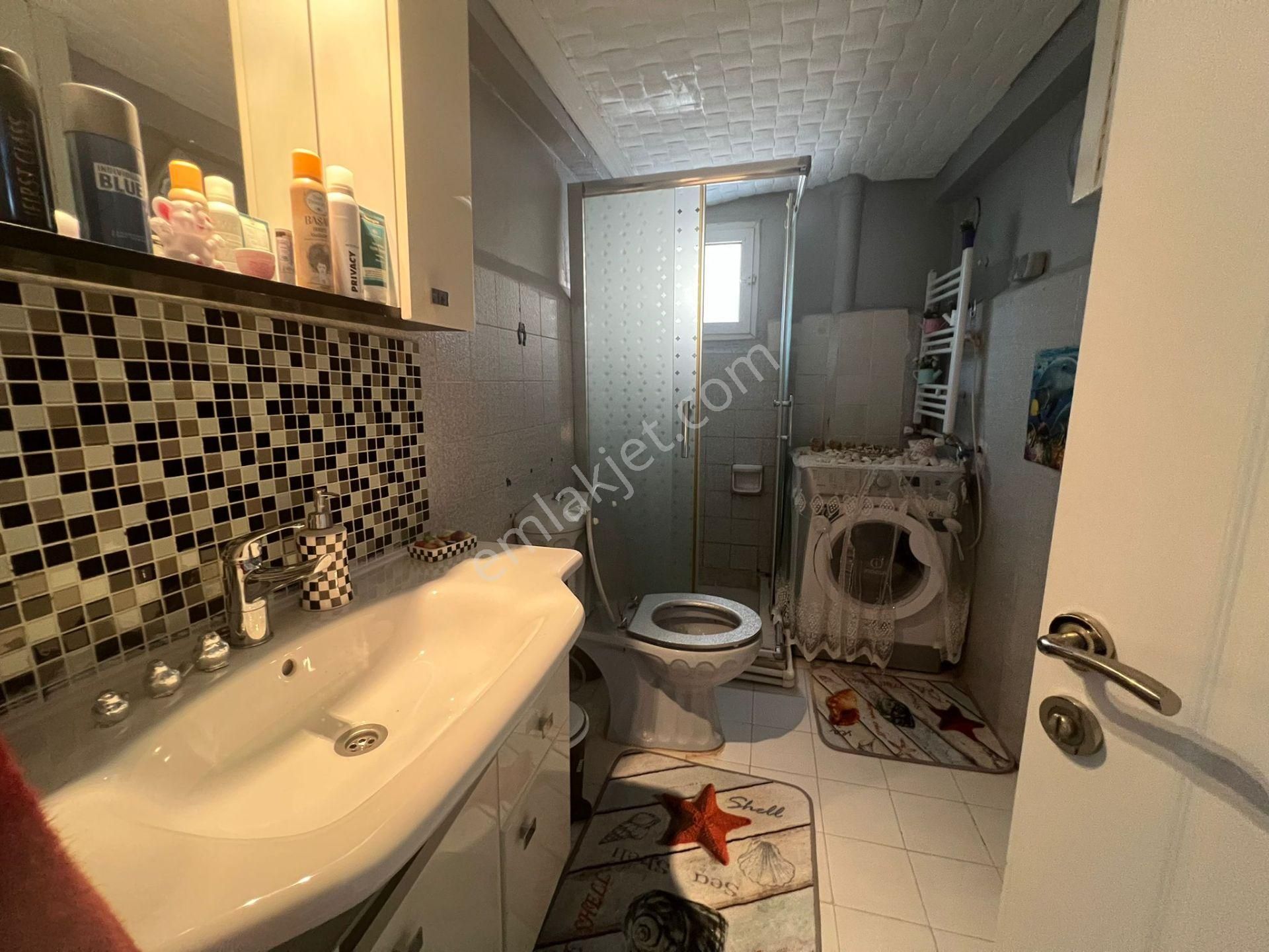 Acill Konak İzmirpark Avm Yakını 2+1 90m2 D.gazlı Ayrı Mutfak Arakat Fırsat Daire - Görsel 19