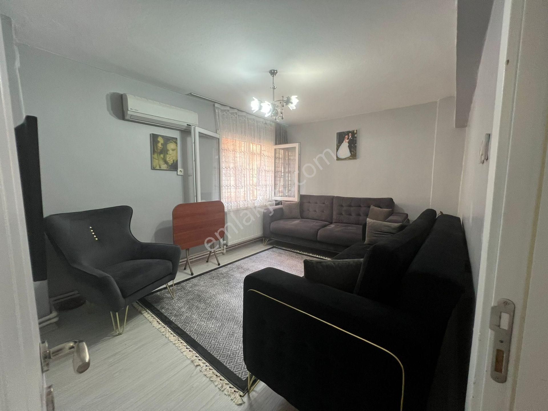 Acill Konak İzmirpark Avm Yakını 2+1 90m2 D.gazlı Ayrı Mutfak Arakat Fırsat Daire - Görsel 8