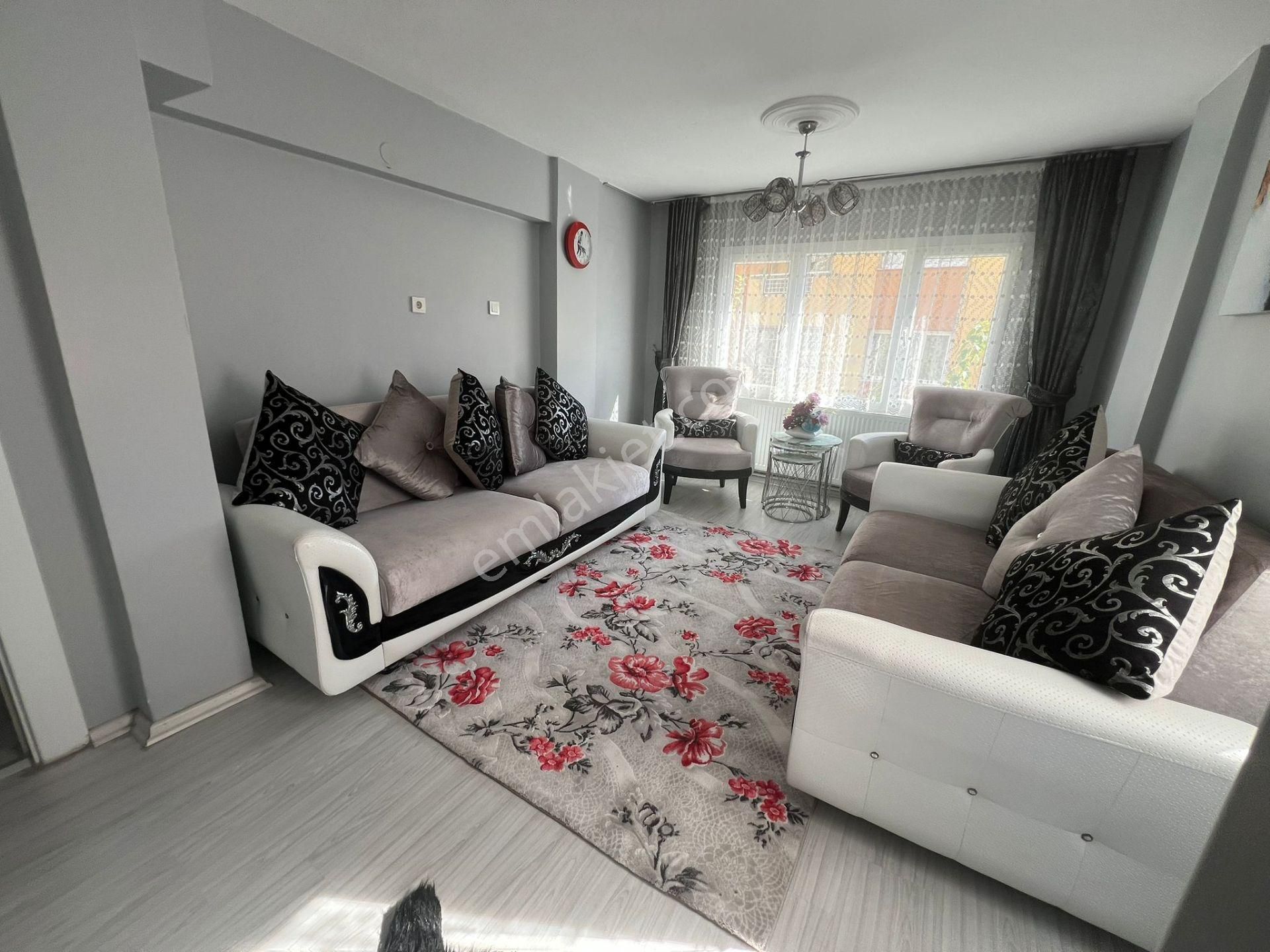 Acill Konak İzmirpark Avm Yakını 2+1 90m2 D.gazlı Ayrı Mutfak Arakat Fırsat Daire - Görsel 3