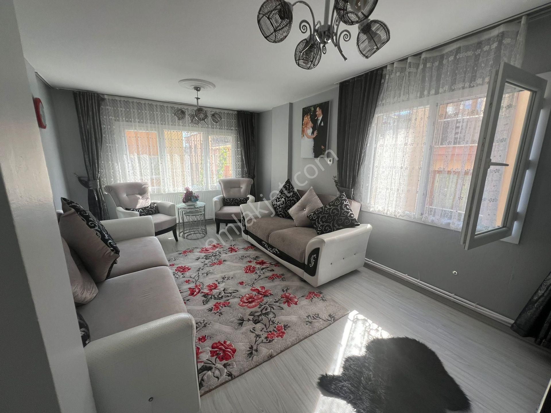 Acill Konak İzmirpark Avm Yakını 2+1 90m2 D.gazlı Ayrı Mutfak Arakat Fırsat Daire - Görsel 2