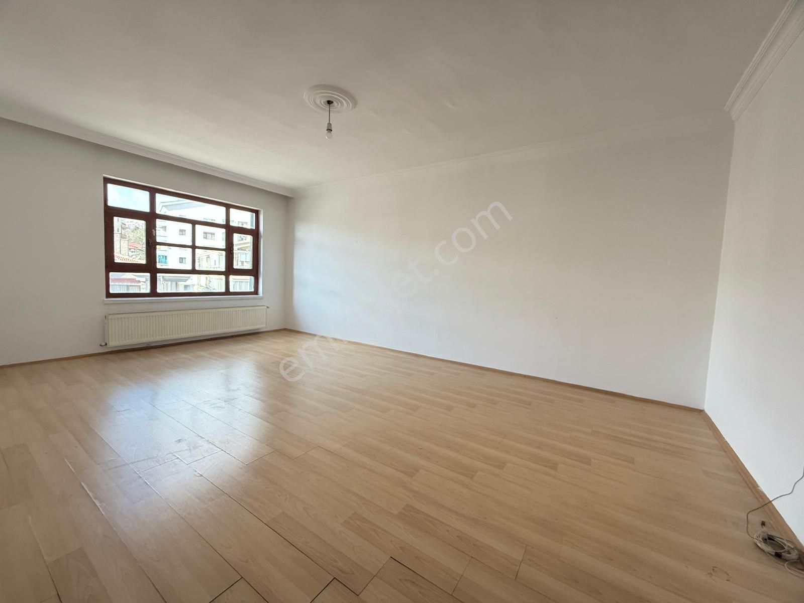 İncirli Barışyolu Caddesi'nde Ara Katta Geniş Çift Balkon 3+1 Daire - Görsel 21