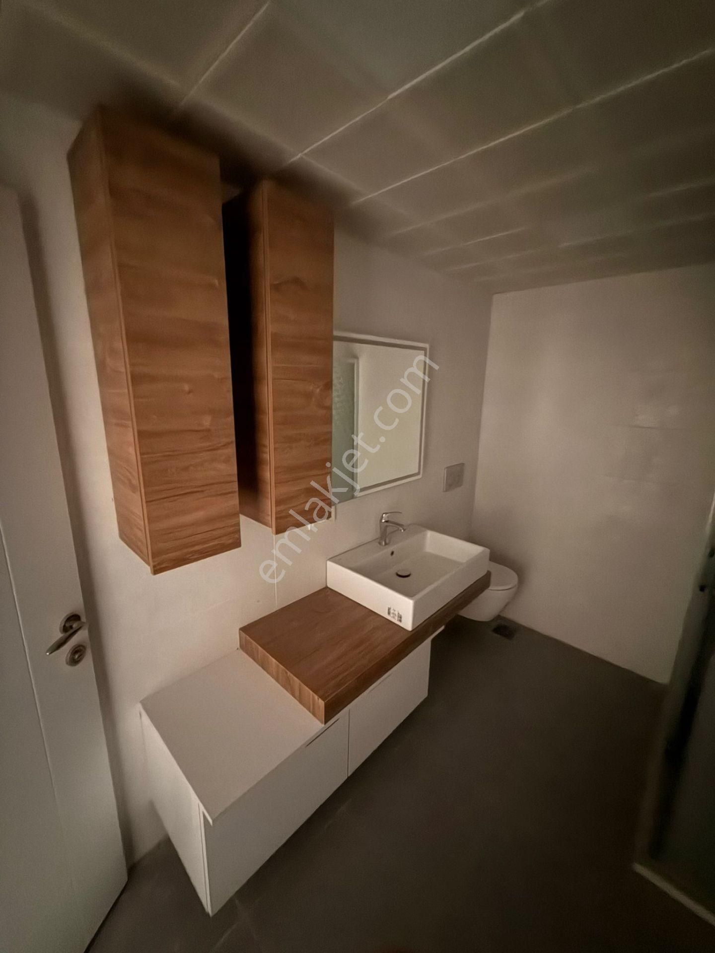 Manisa Alaşehir Alper Gayrimenkulden İstasyon Mah. 140 M2 Yüksek Giriş 3+1 - Görsel 4