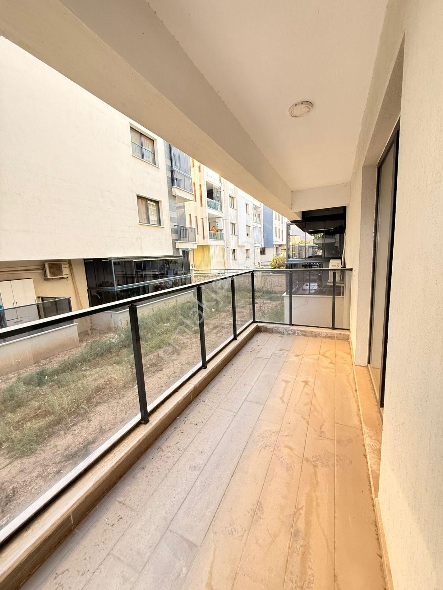 Manisa Alaşehir Alper Gayrimenkulden İstasyon Mah. 140 M2 Yüksek Giriş 3+1 - Görsel 6