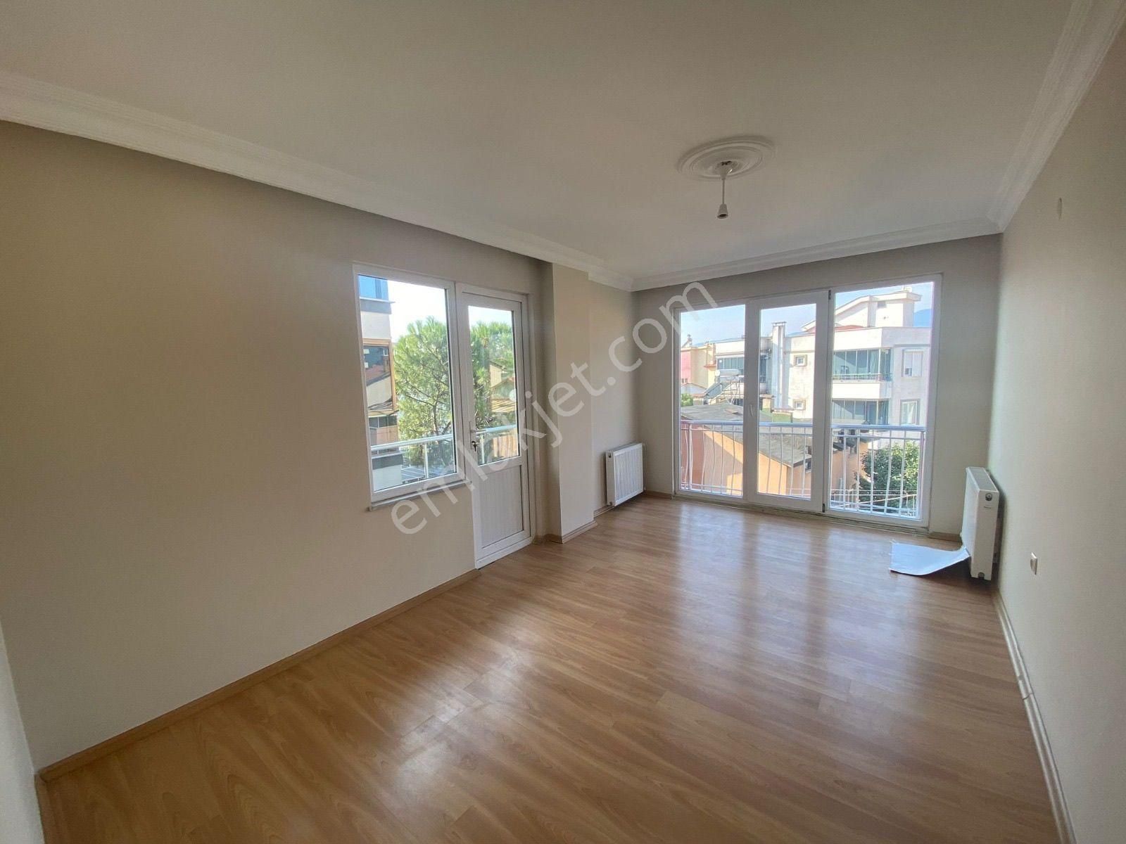 ▀mera Emlak'tan Cennetayağı Mh. Ayrı Mutfak Ara Kat 3+1 Daire - Görsel 31