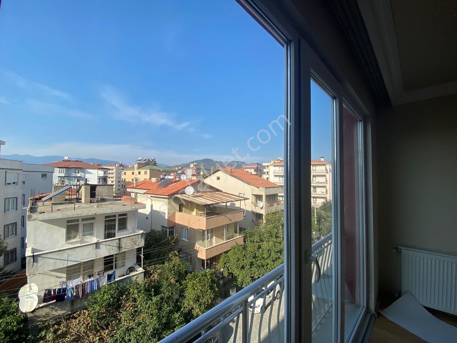 ▀mera Emlak'tan Cennetayağı Mh. Ayrı Mutfak Ara Kat 3+1 Daire - Görsel 22