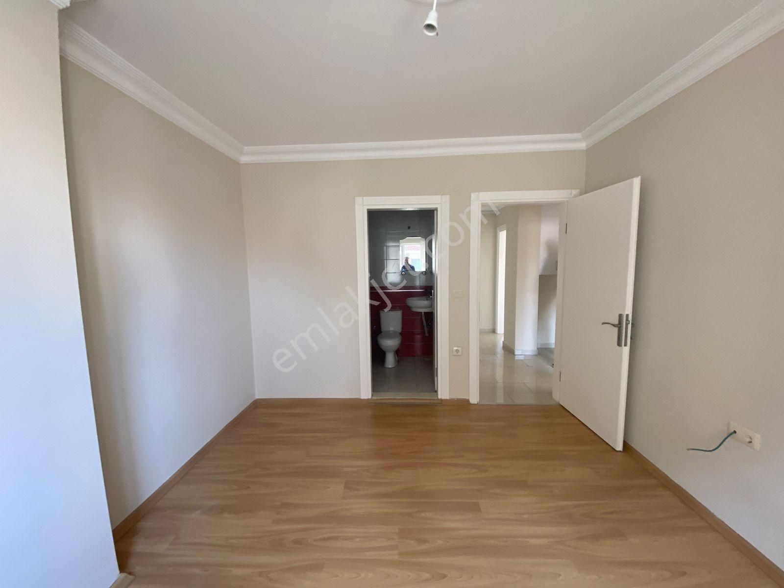▀mera Emlak'tan Cennetayağı Mh. Ayrı Mutfak Ara Kat 3+1 Daire - Görsel 28