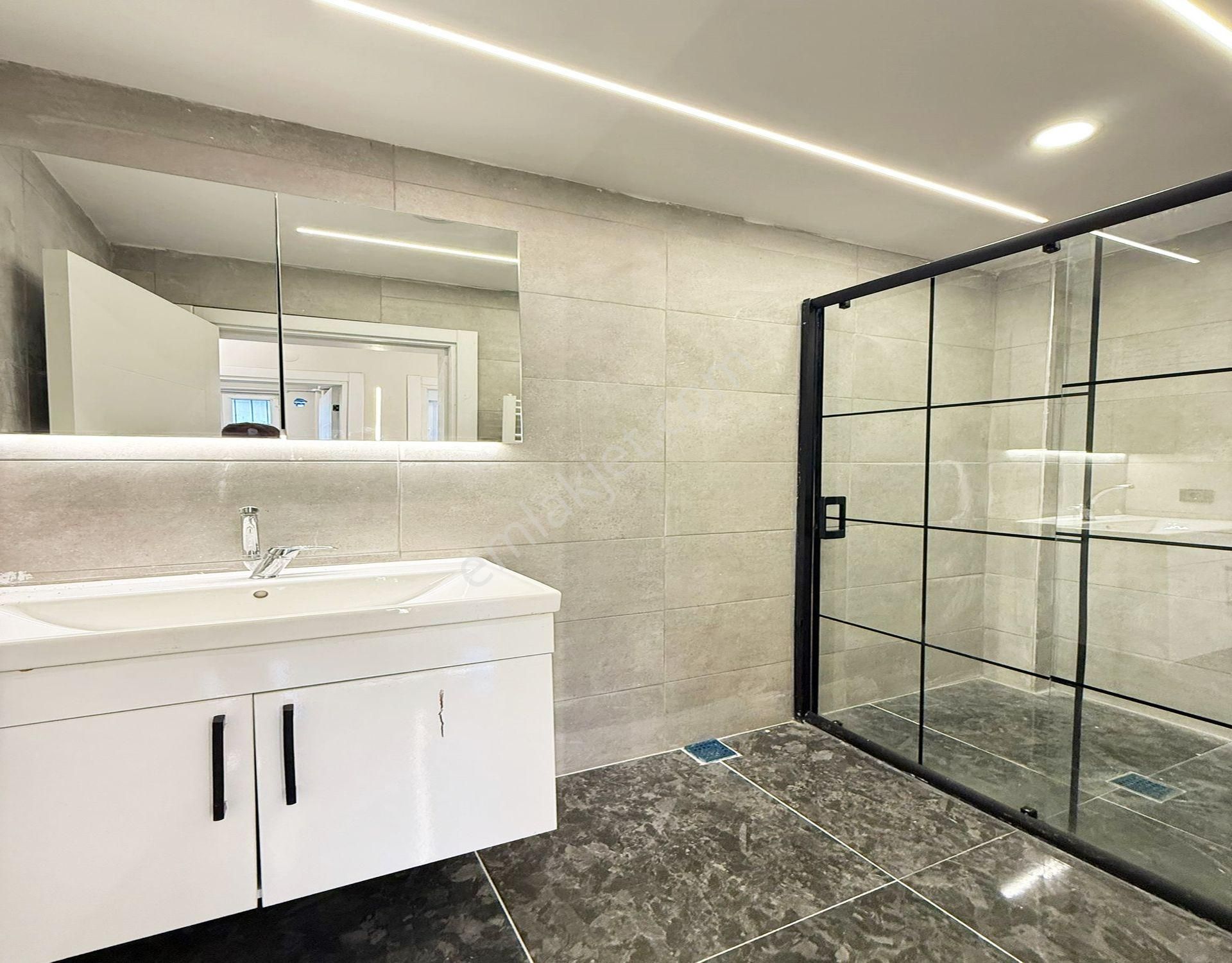 Şahane Yapı'dan Eminevim Katılım Fuzul Evlerine Uygun 2+1 Daireler !!! - Görsel 15