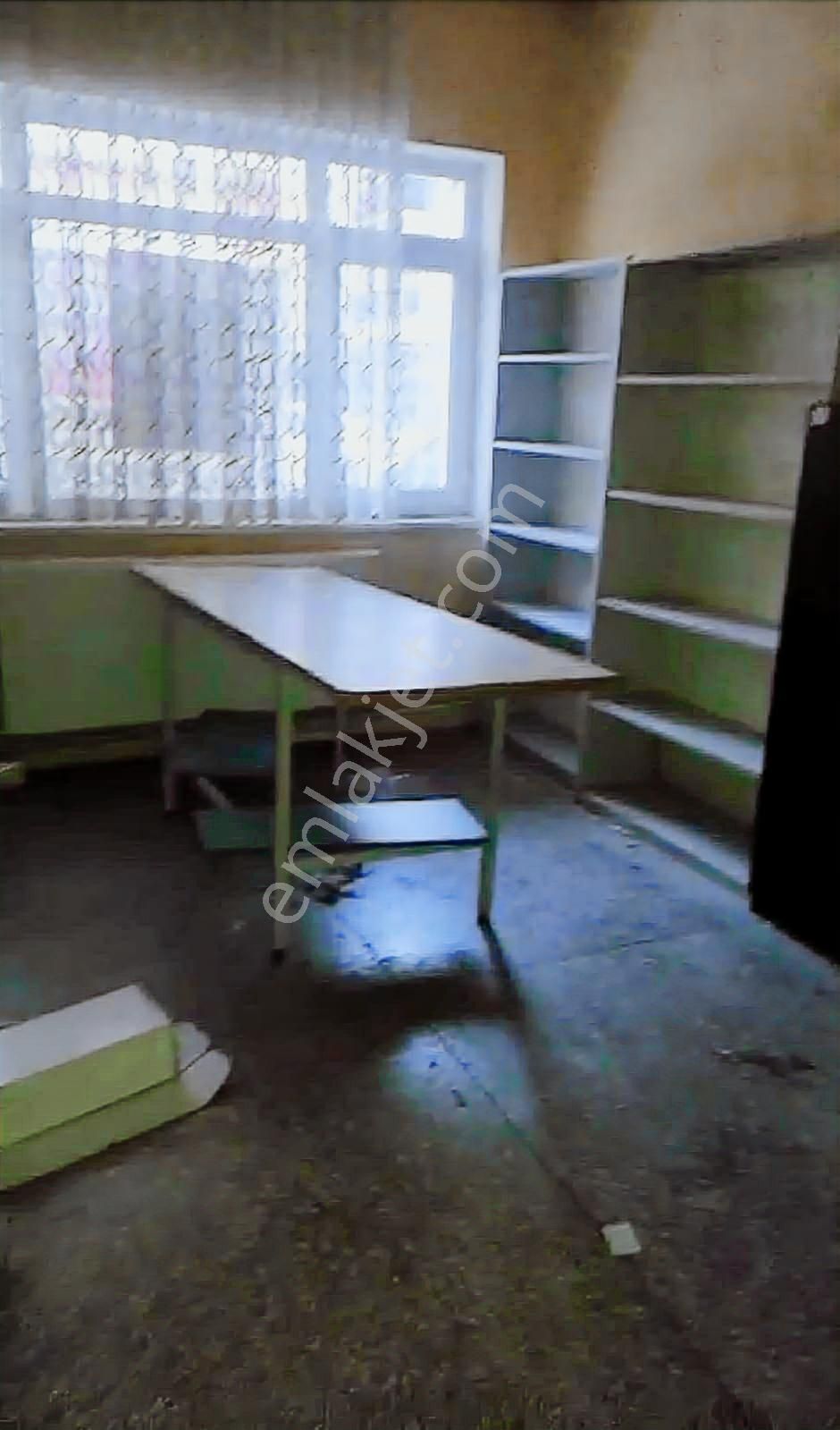 Aydınlıkevler Yatırıma Uygun 2+1 Satılık Daire