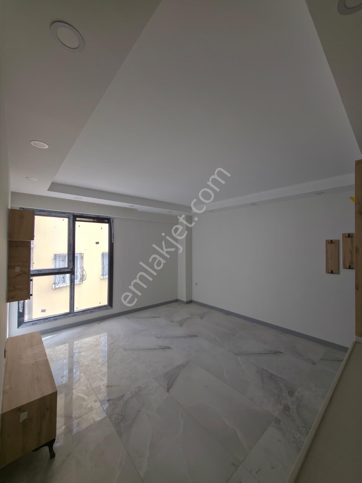 Balkonlu Sıfır Geniş Kullanışlı 2+1 Satılık Suit Apart - Görsel 2