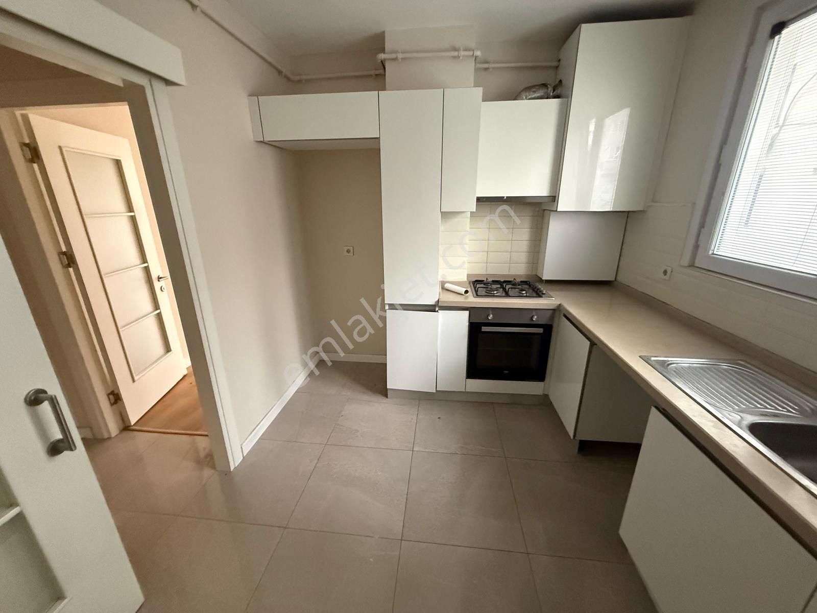 Sahrayıcedit Sakin Sokakta 3+1 Kiralık Daire - Görsel 11