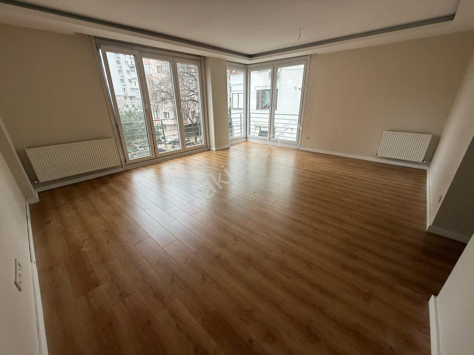 Sahrayıcedit Sakin Sokakta 3+1 Kiralık Daire - Görsel 2