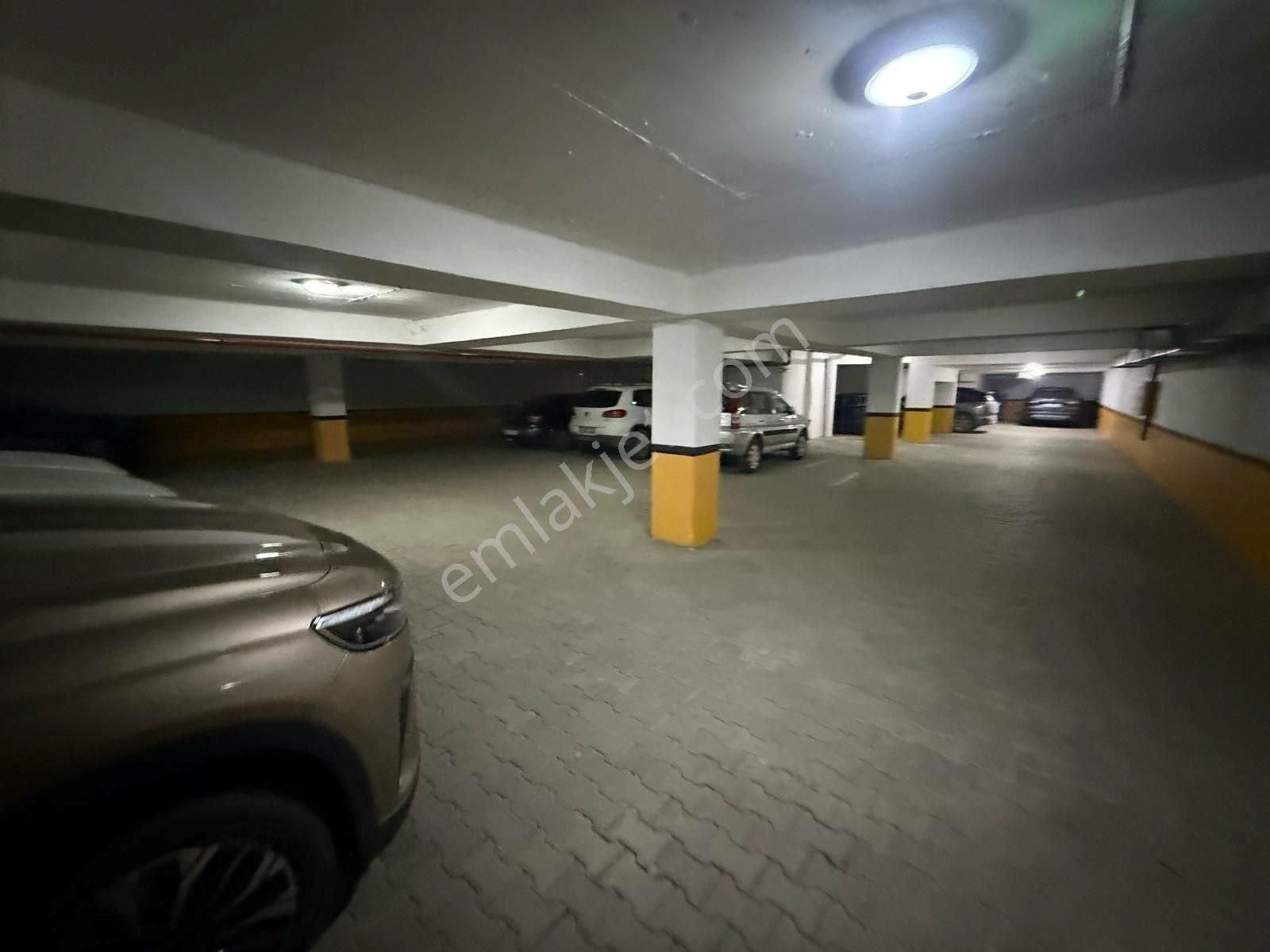 Sahrayıcedit Sakin Sokakta 3+1 Kiralık Daire - Görsel 29