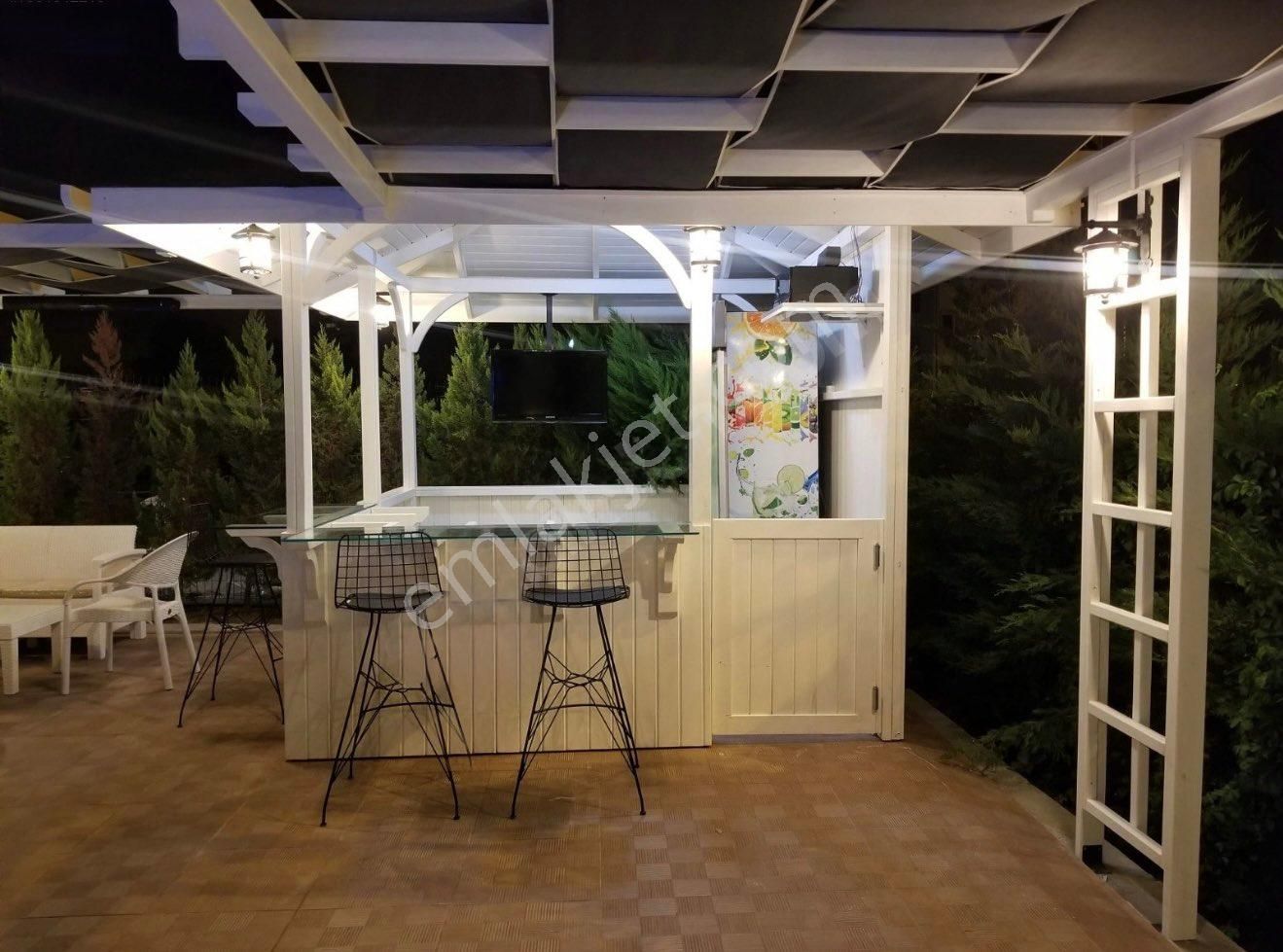 Gürselpaşa’da 7/24 Güvenlikli Sitede | Havuzlu Lüks Eşyalı 1+1 - Görsel 14