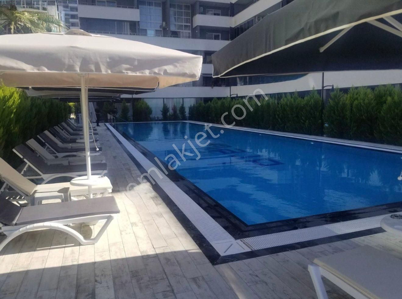 Gürselpaşa’da 7/24 Güvenlikli Sitede | Havuzlu Lüks Eşyalı 1+1 - Görsel 11