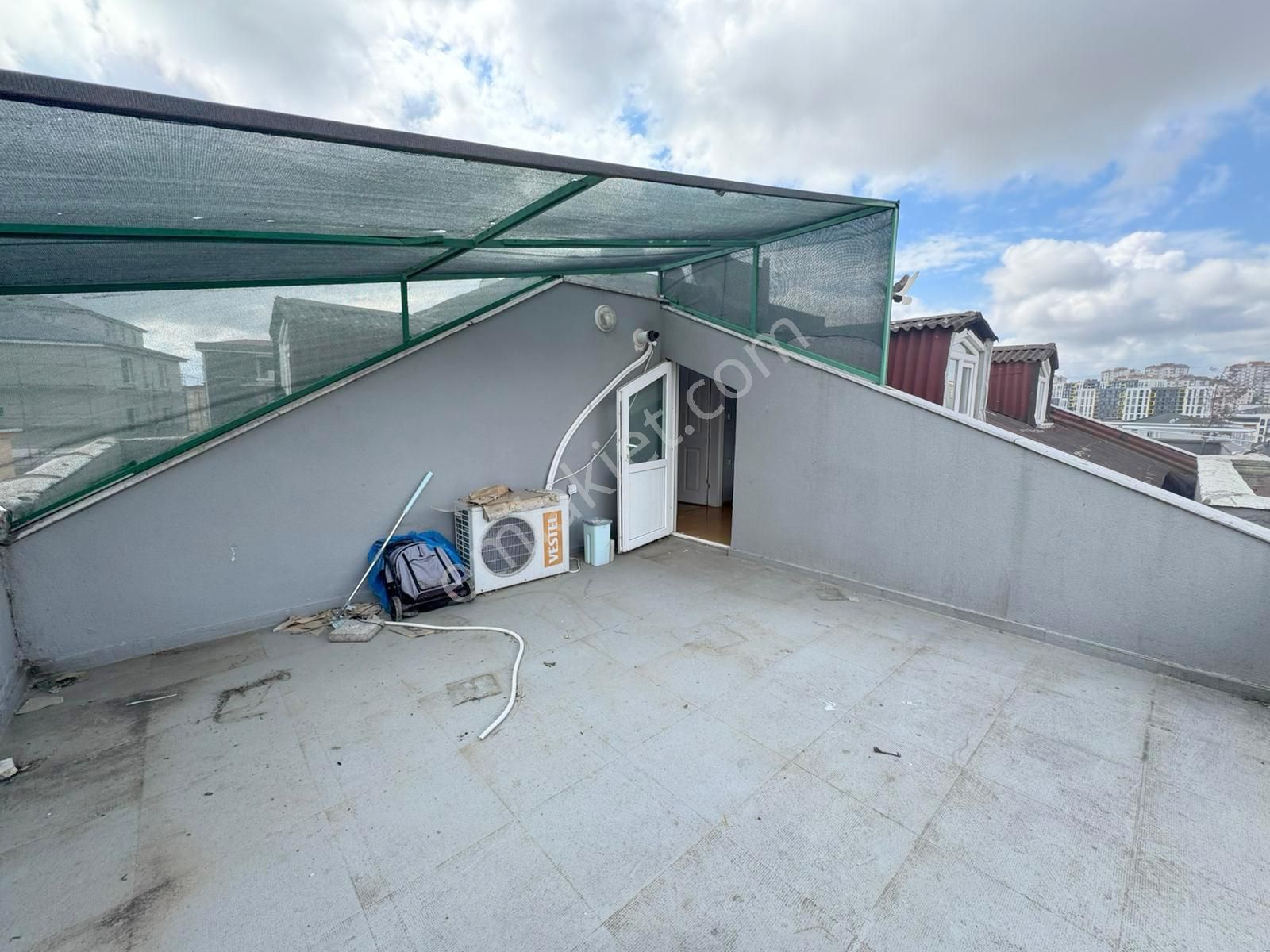 Mertcan'dan Cadde 1dk Emsey 9dk Yürüme Teraslı Kısmi Eşyalı 1+1 - Görsel 9