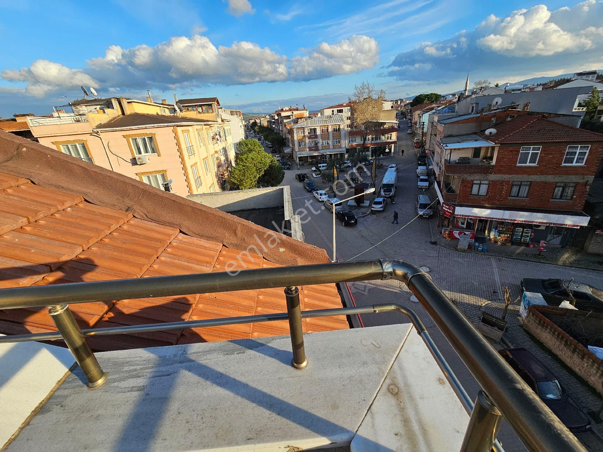 Gönen Gündoğdu Ayvacık Caddesin'de Satılık Sıfır Dublex Daire - Görsel 2