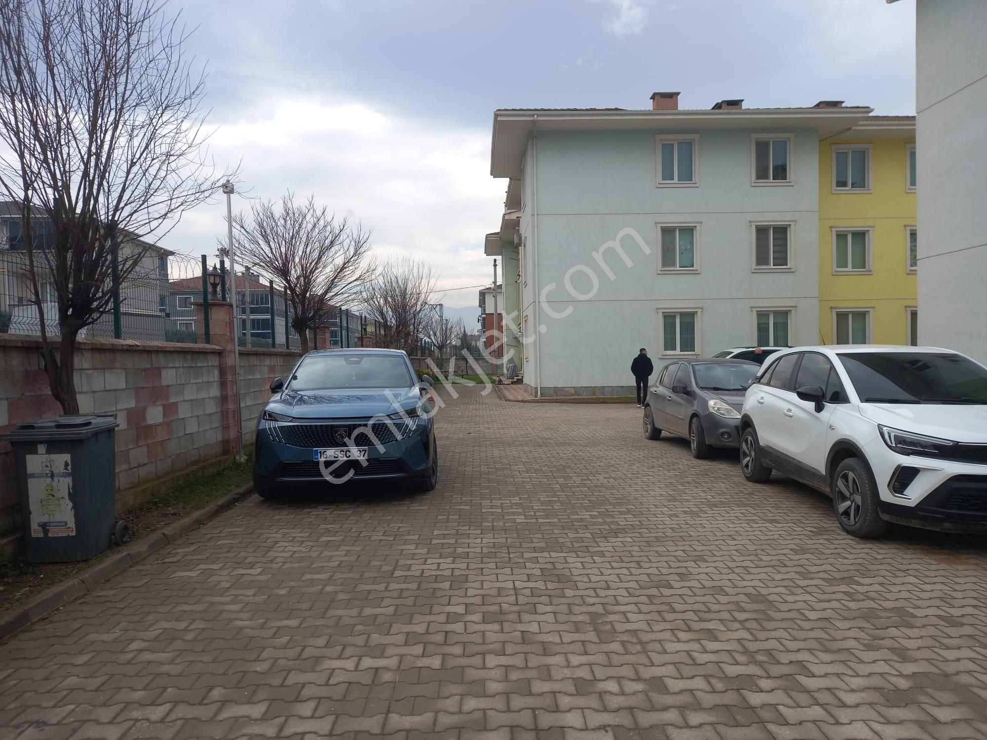 Roma' Dan Kozluca Yolunda Satılık Lüks Site İçi Daire - Görsel 7