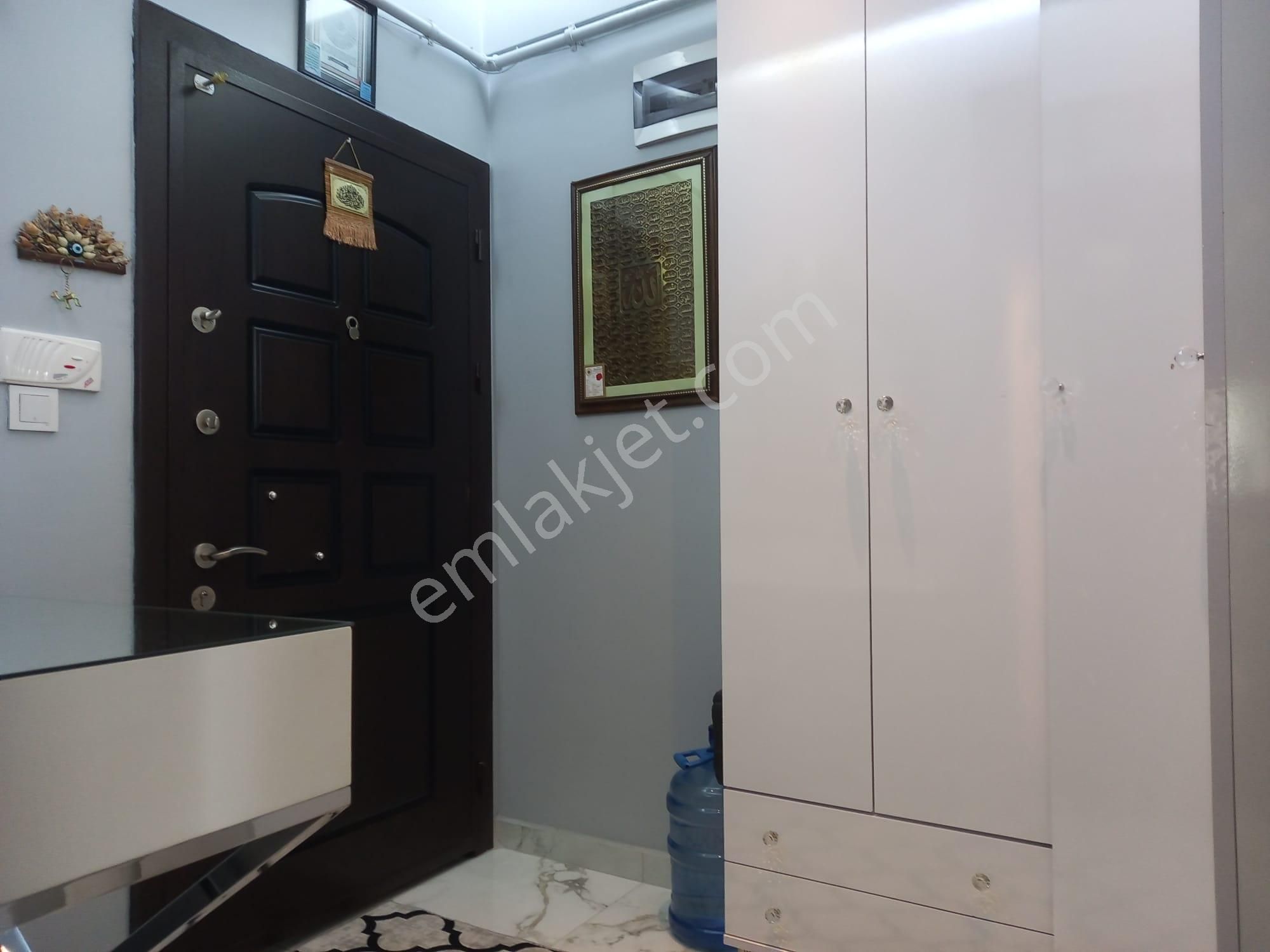 Roma' Dan Kozluca Yolunda Satılık Lüks Site İçi Daire - Görsel 9