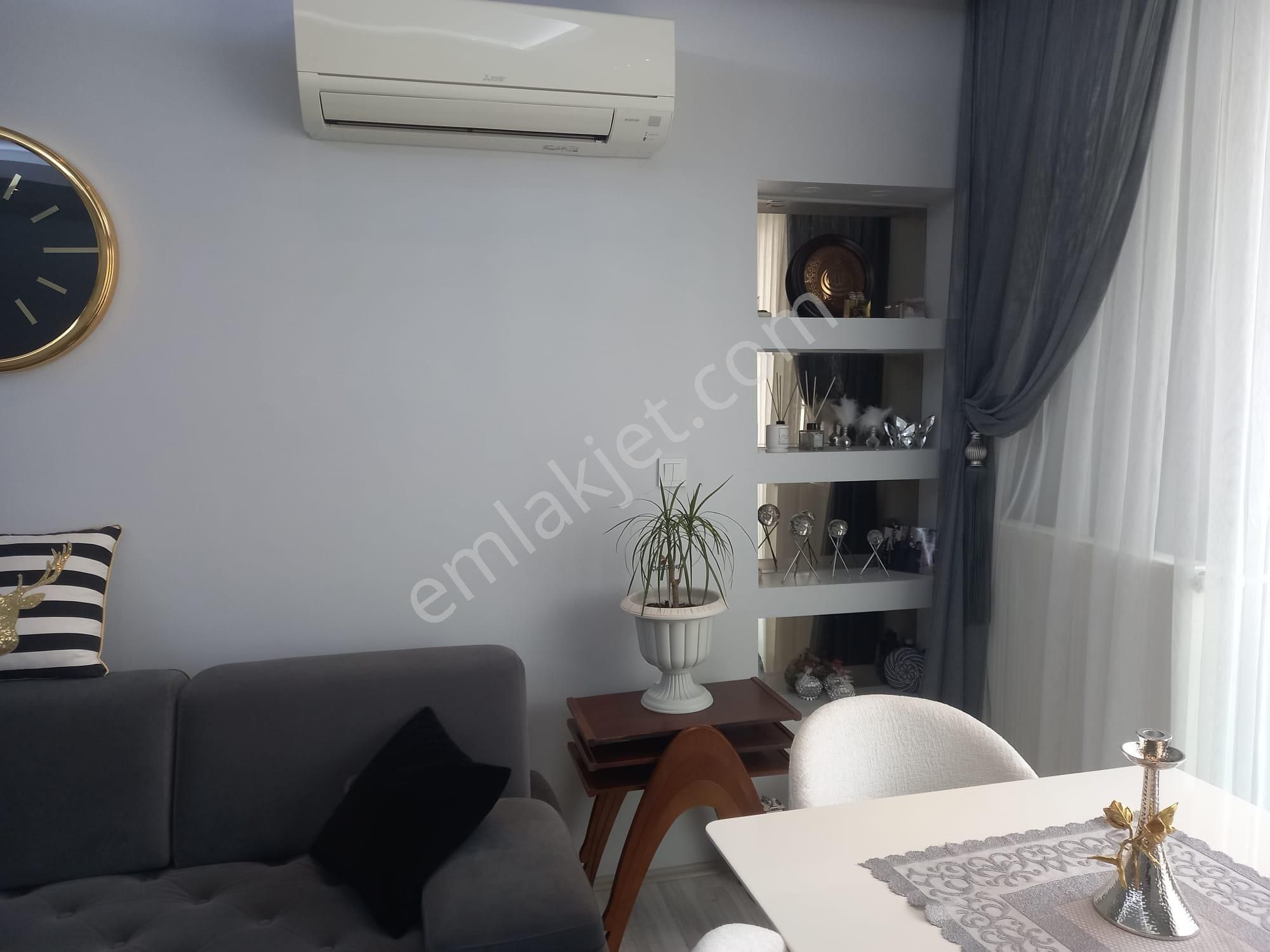 Roma' Dan Kozluca Yolunda Satılık Lüks Site İçi Daire - Görsel 14