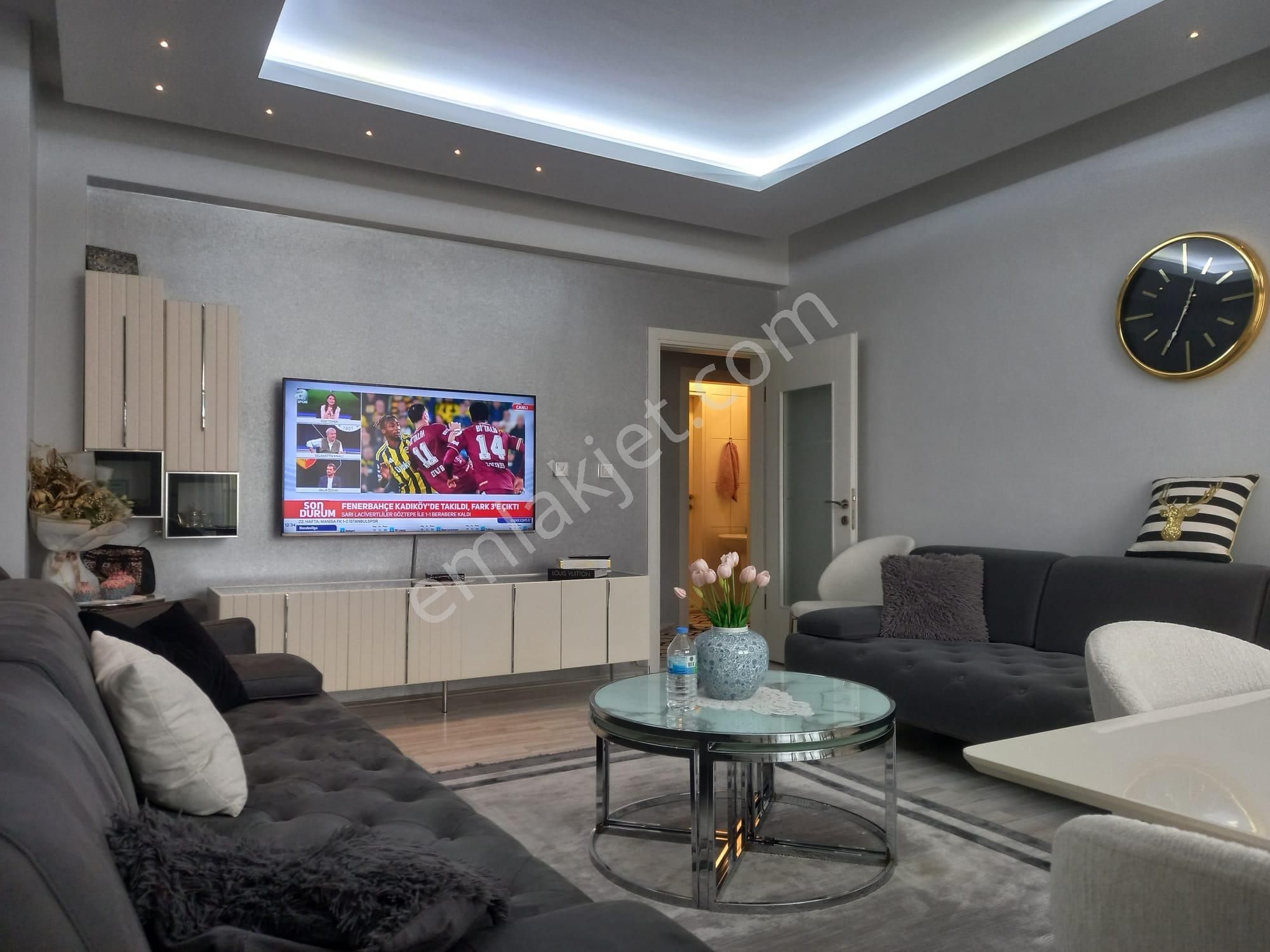 Roma' Dan Kozluca Yolunda Satılık Lüks Site İçi Daire - Görsel 12