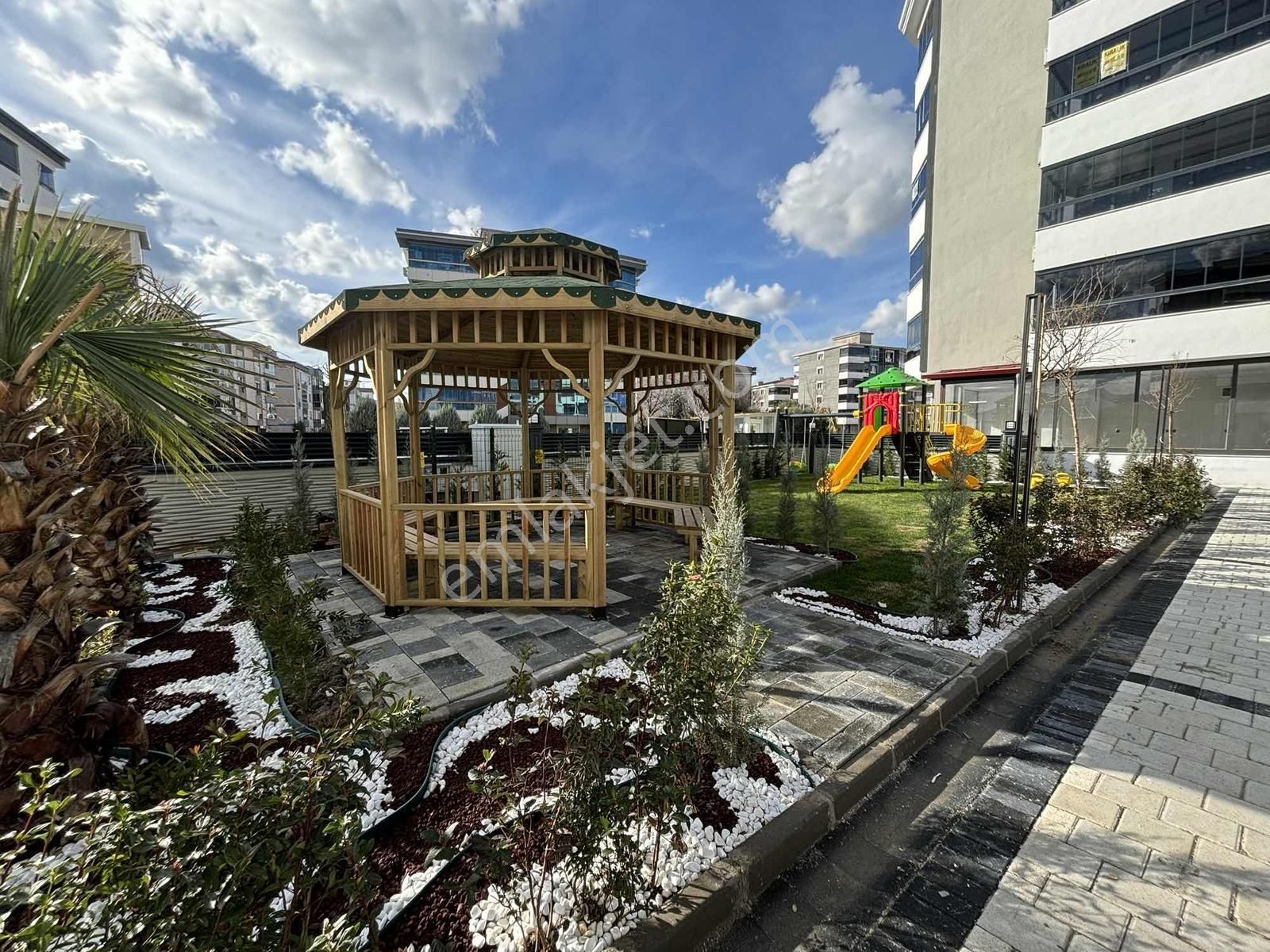 Fastkey Group'tan Havuzlu Site 3+1 Ultra Lüx Daire - Görsel 10