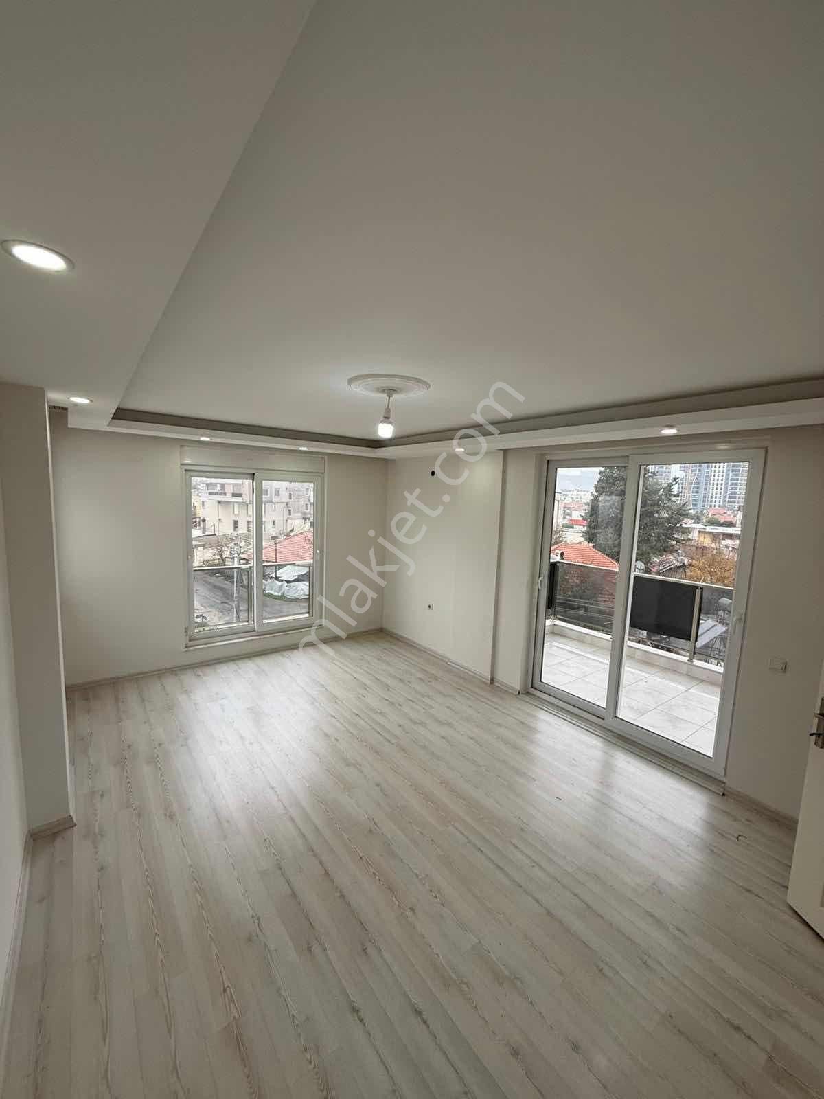 Kepez Sütçüler Mah Asansörlü Geniş Üstü Çatılı Daire - Görsel 5