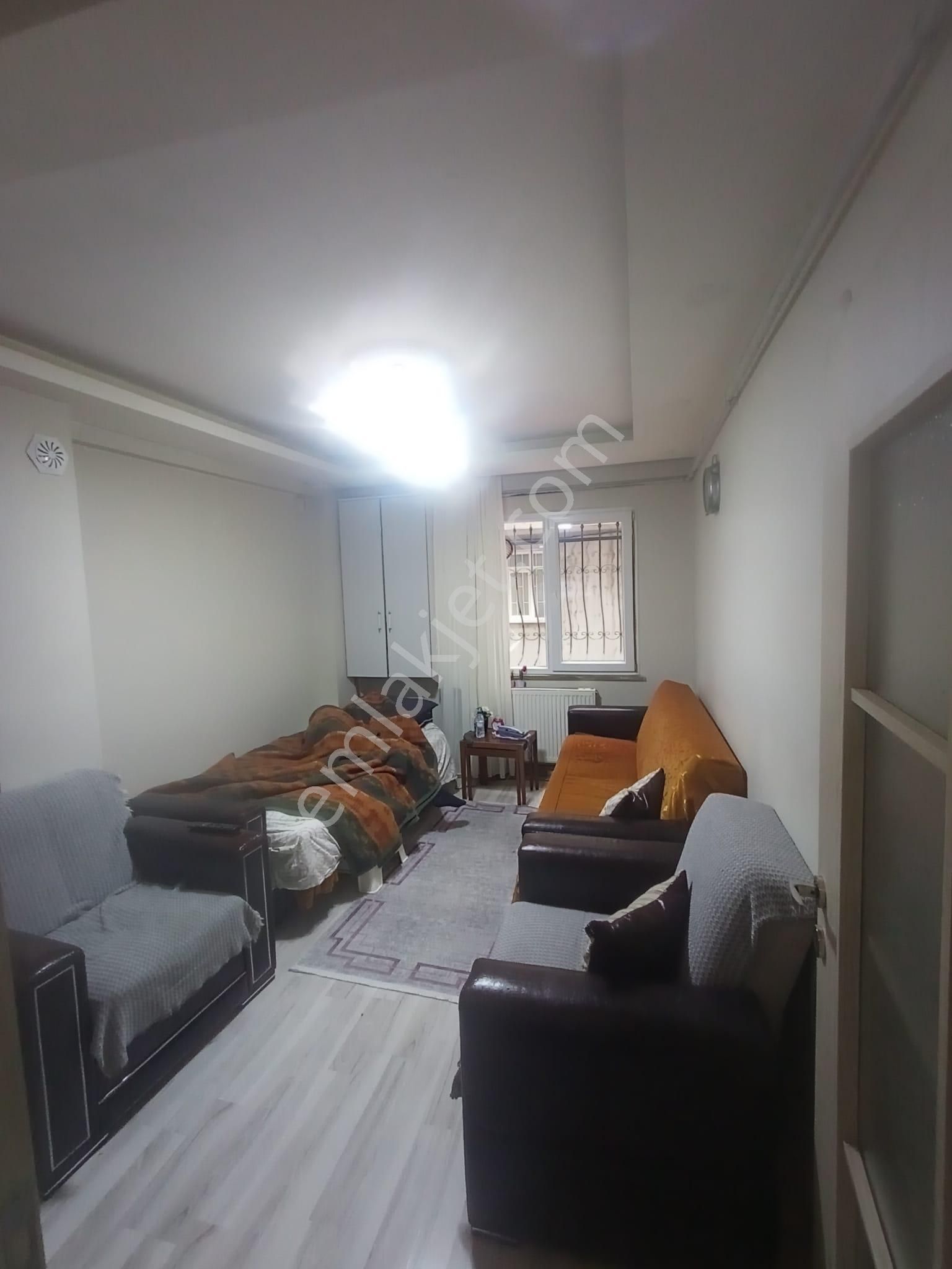 Toprak İnşaat...zeytinparka Yakın 5 Yıllık Binada 1+1 Yüksek Giriş!!! - Görsel 3