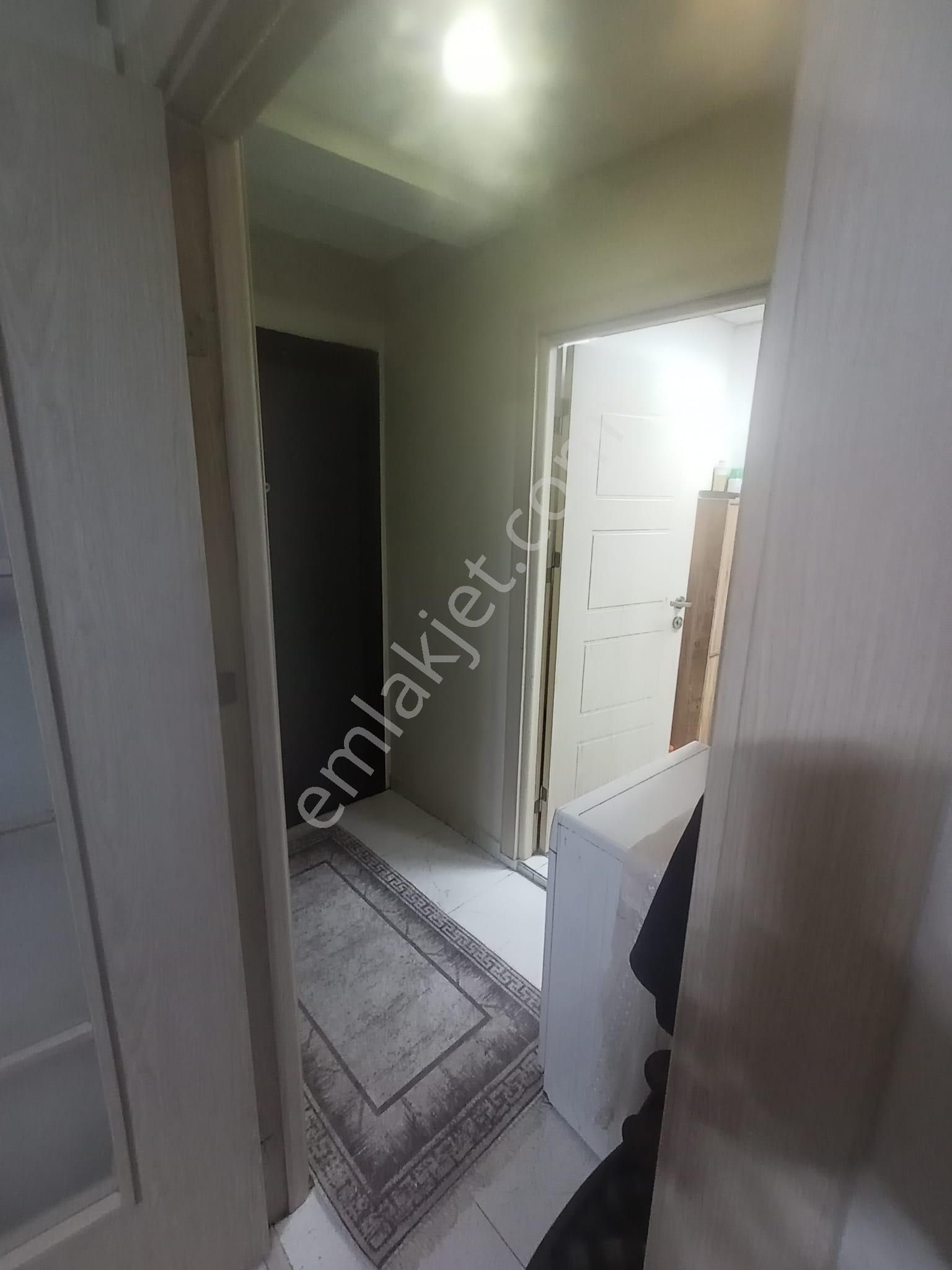 Toprak İnşaat...zeytinparka Yakın 5 Yıllık Binada 1+1 Yüksek Giriş!!! - Görsel 8