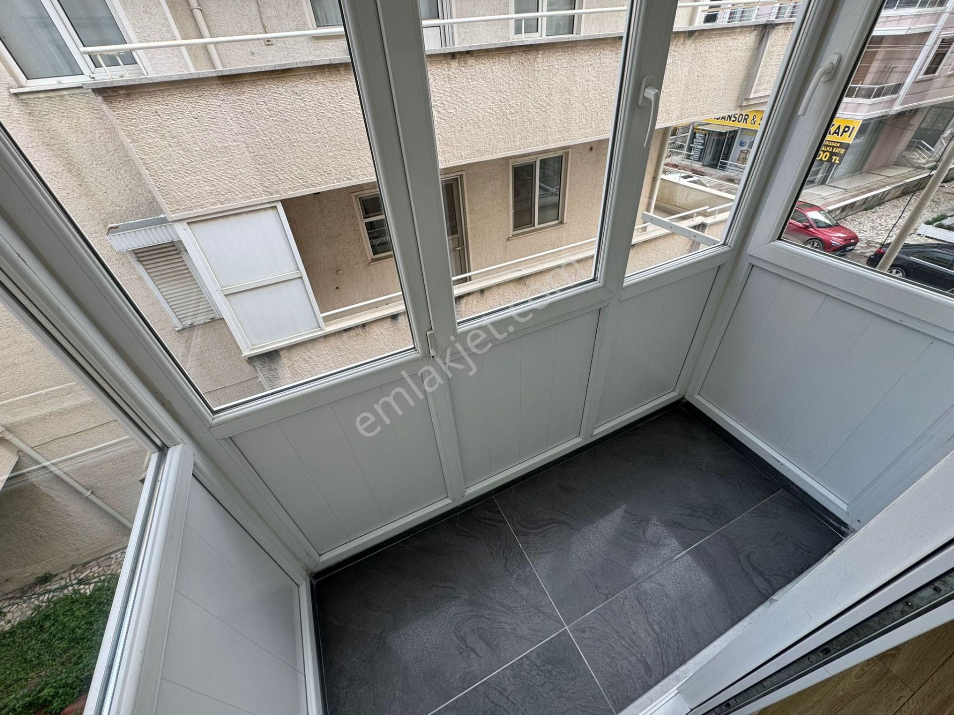 ▇akçay'da Denize 100mt Arakat Ön Cephe Şık Tasarımlı 2+1 Daire - Görsel 6