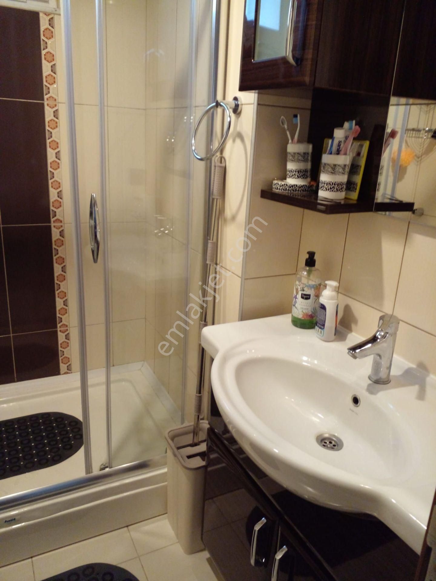 Uncalı 'da Yüzme Havuzlu , D.gazlı , Ebeveyn Banyolu Katta 2+1 - Görsel 9