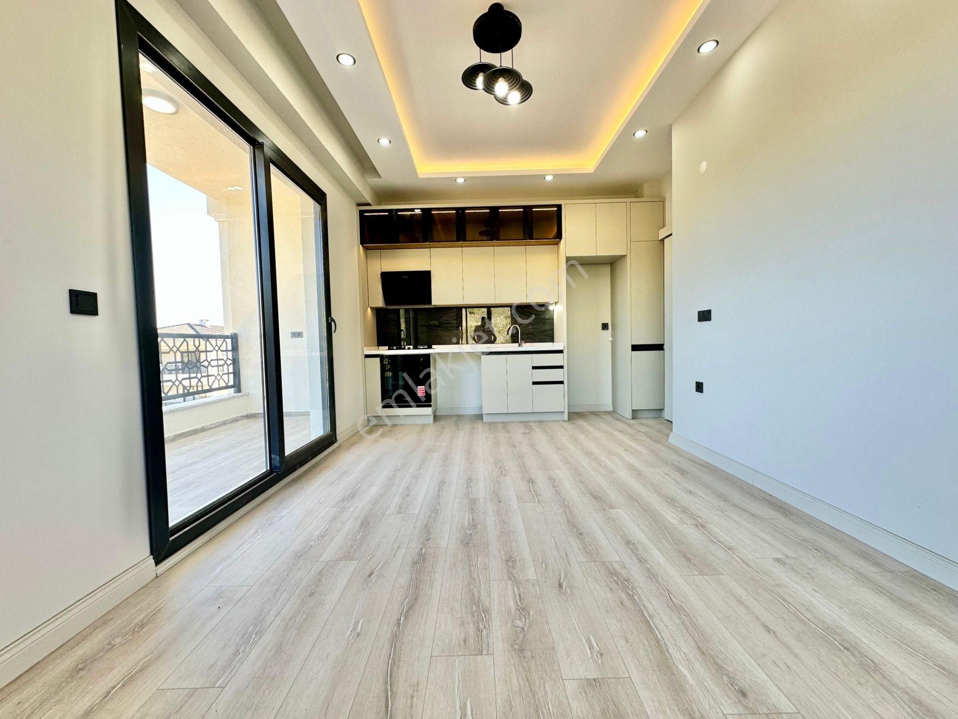 ꧁akçay Ay Emlaktan꧂güre'de Lüks Sitede Kuş Çıvıltılarıyla Huzur Bulacağınız Satılık 2+1 Şık Daire - Görsel 4