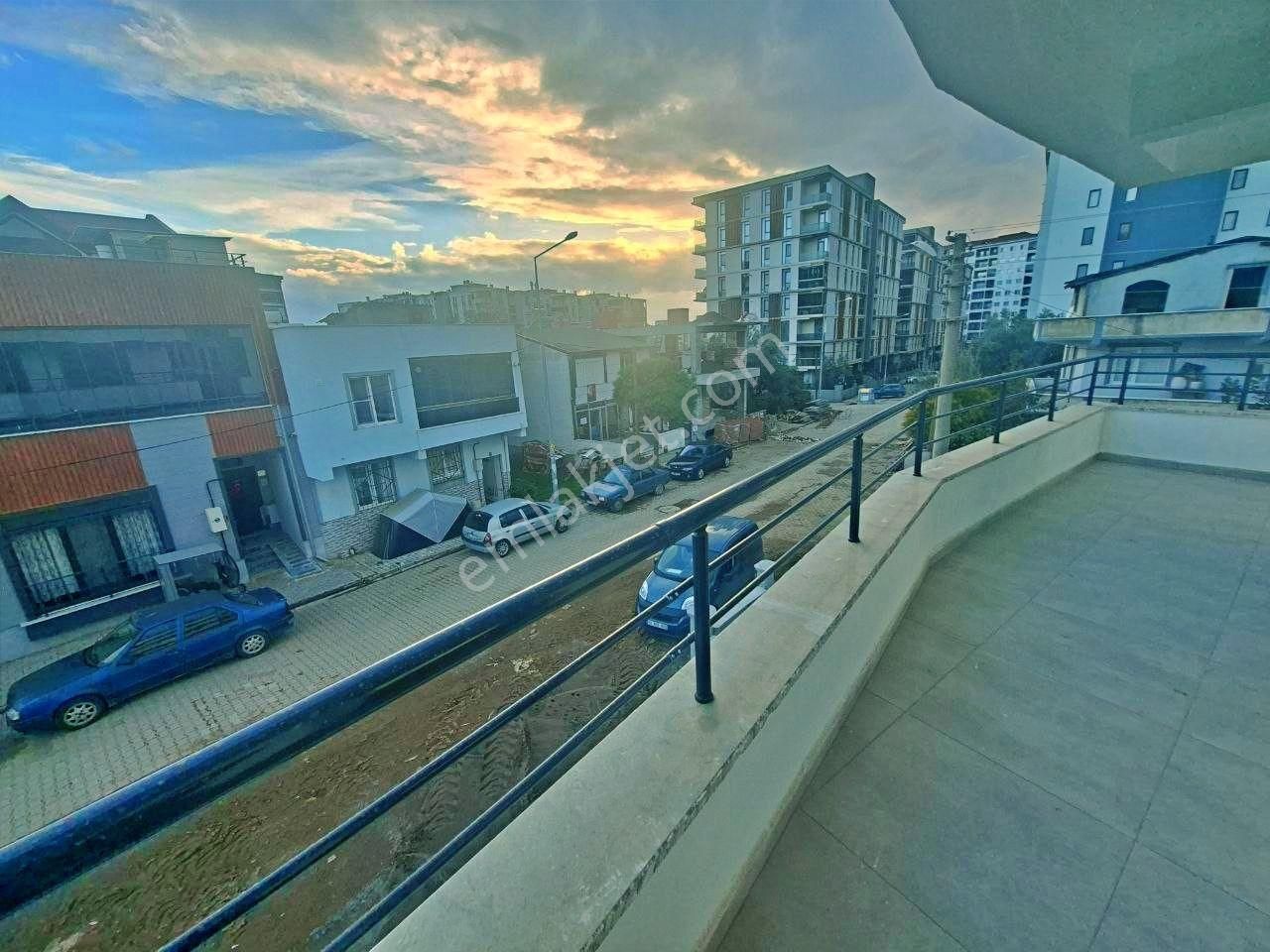 Uytundan Edremit Kadıköyde Doğalgazlı Kapalı Otoparklı 2+1 Daire - Görsel 9