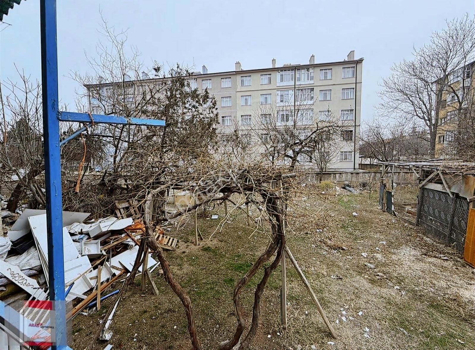 Dumlu Pınar Mahallesinde Tramway Duragı Yanı 2+1 Zemin Kat Daire - Görsel 12